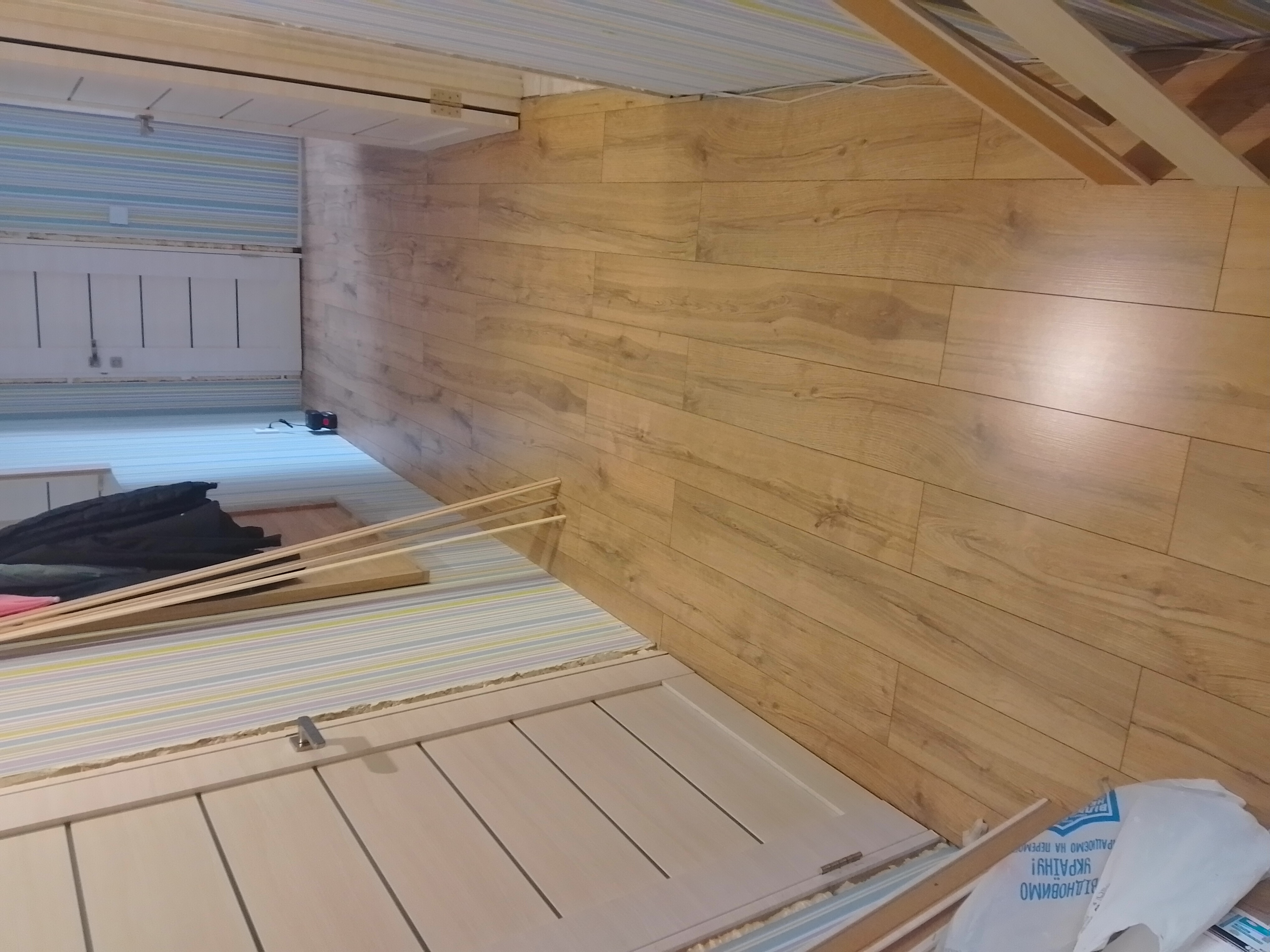 Фото укладання ламінату 