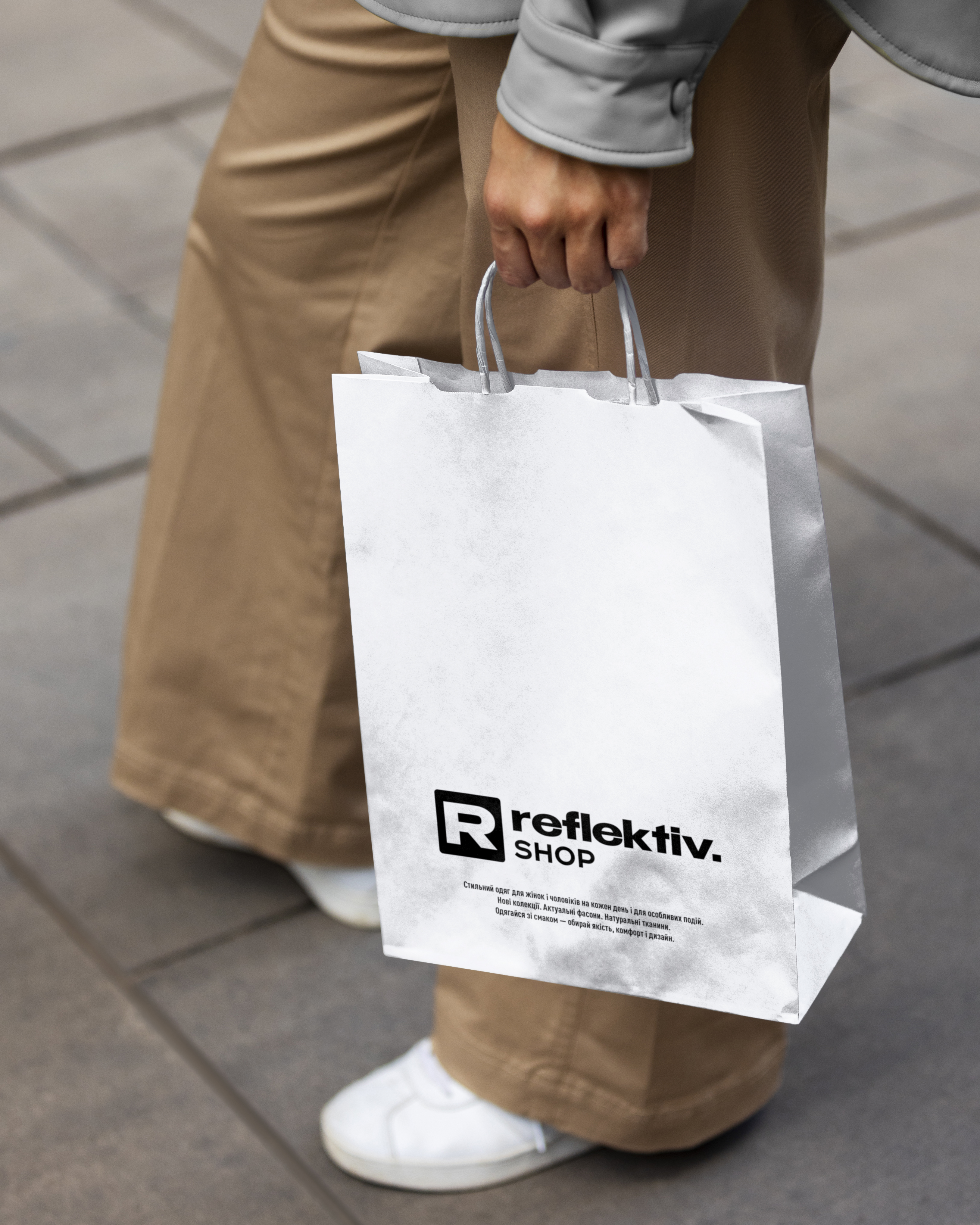 Фото Логотип для магазину одягу