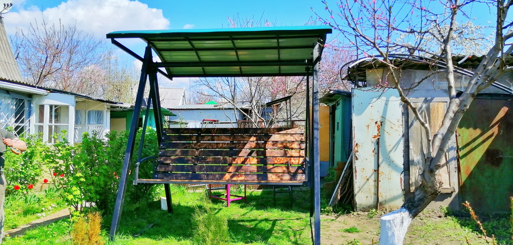 Фото Садовая качель, и другие 