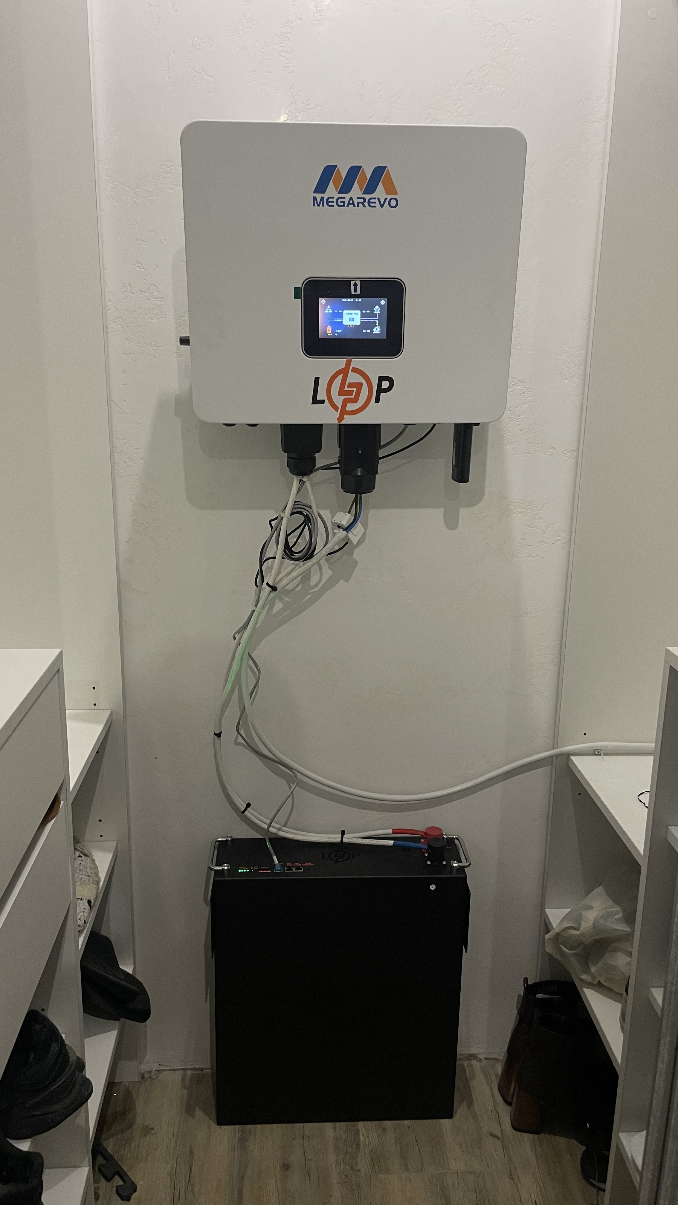 Фото встановлення інвертора
