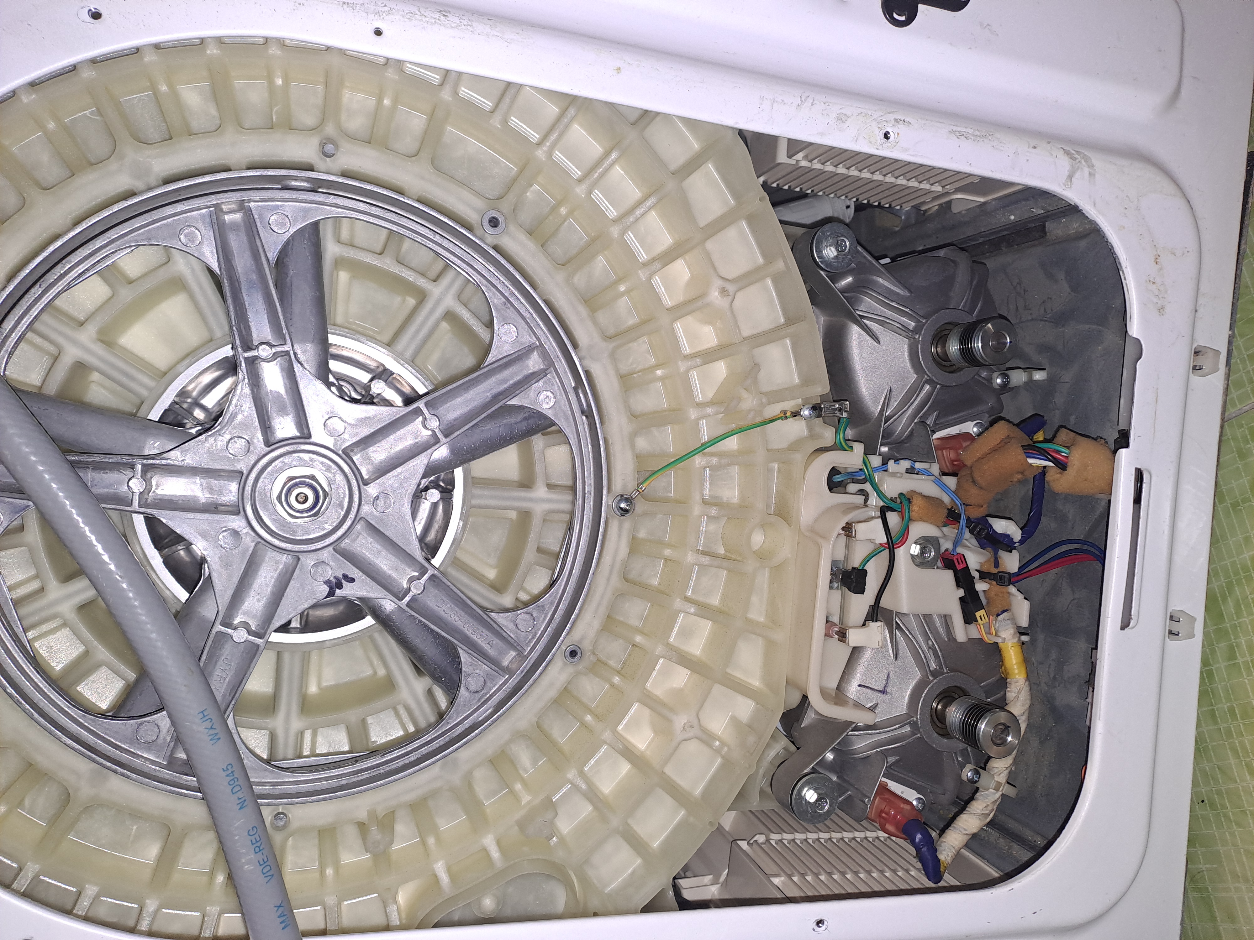 Фото головна біль майстрів пральна машина samsung Q drive той момент коли маркетологи втюхали вам одну пральну машину за ціною двух