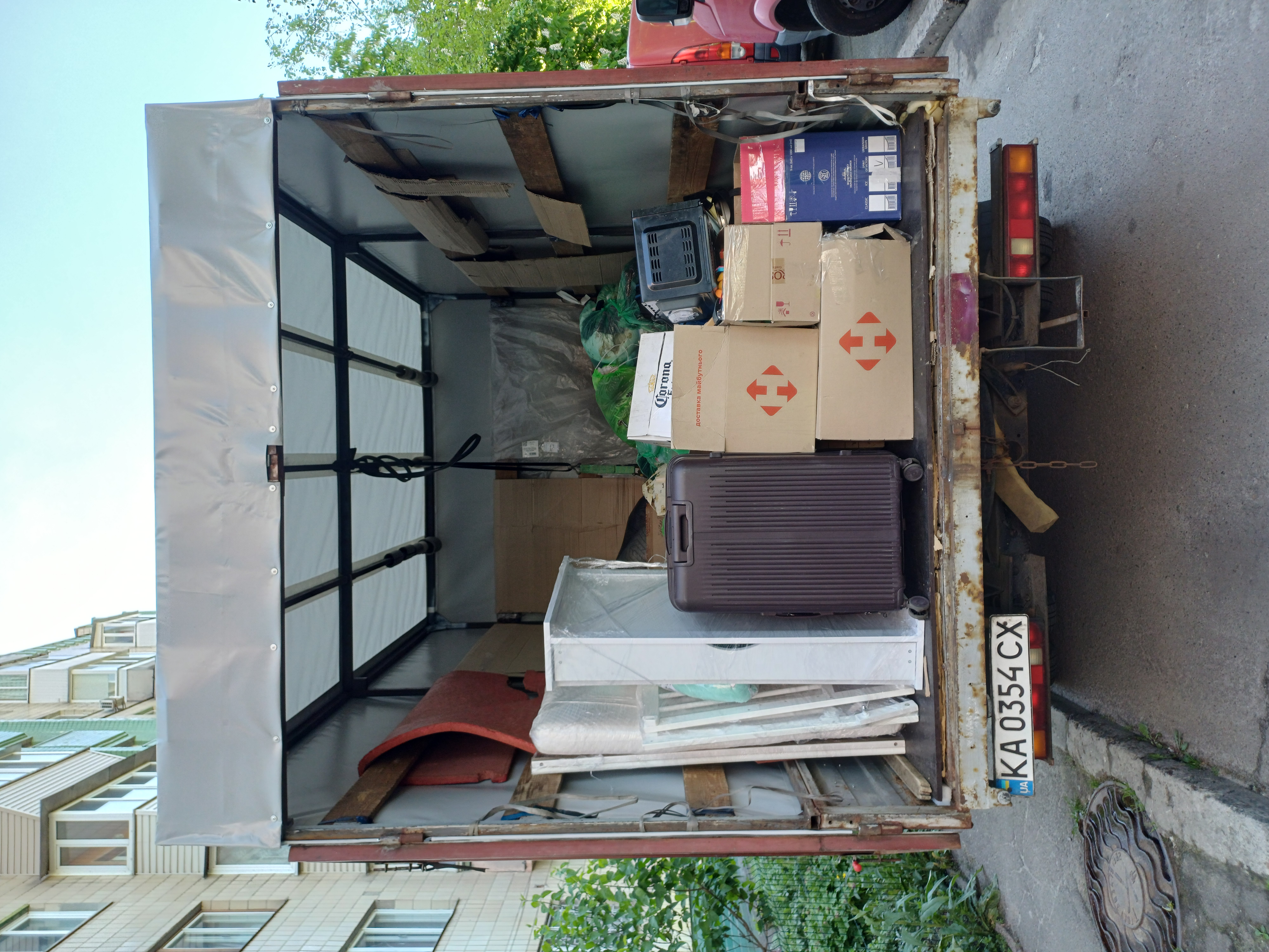 Фото Переїзд двух кімнатної квартири .