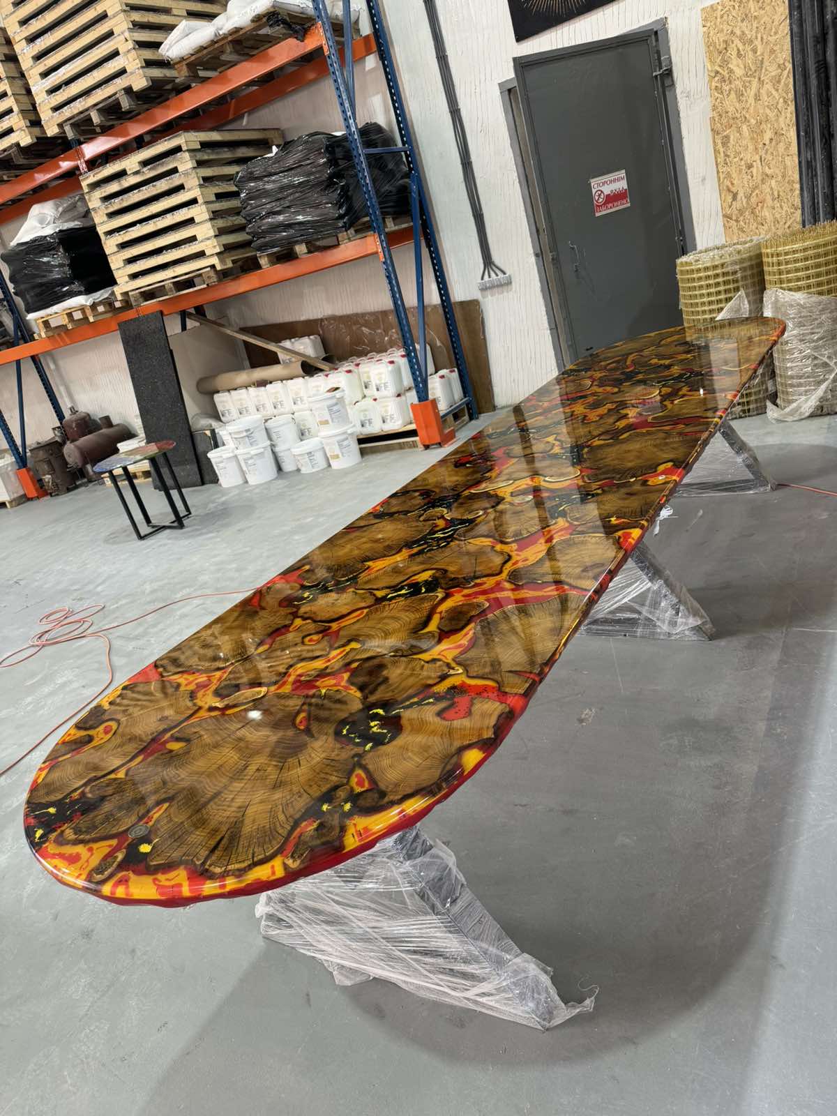 Фото стіл міцний епоксидний 