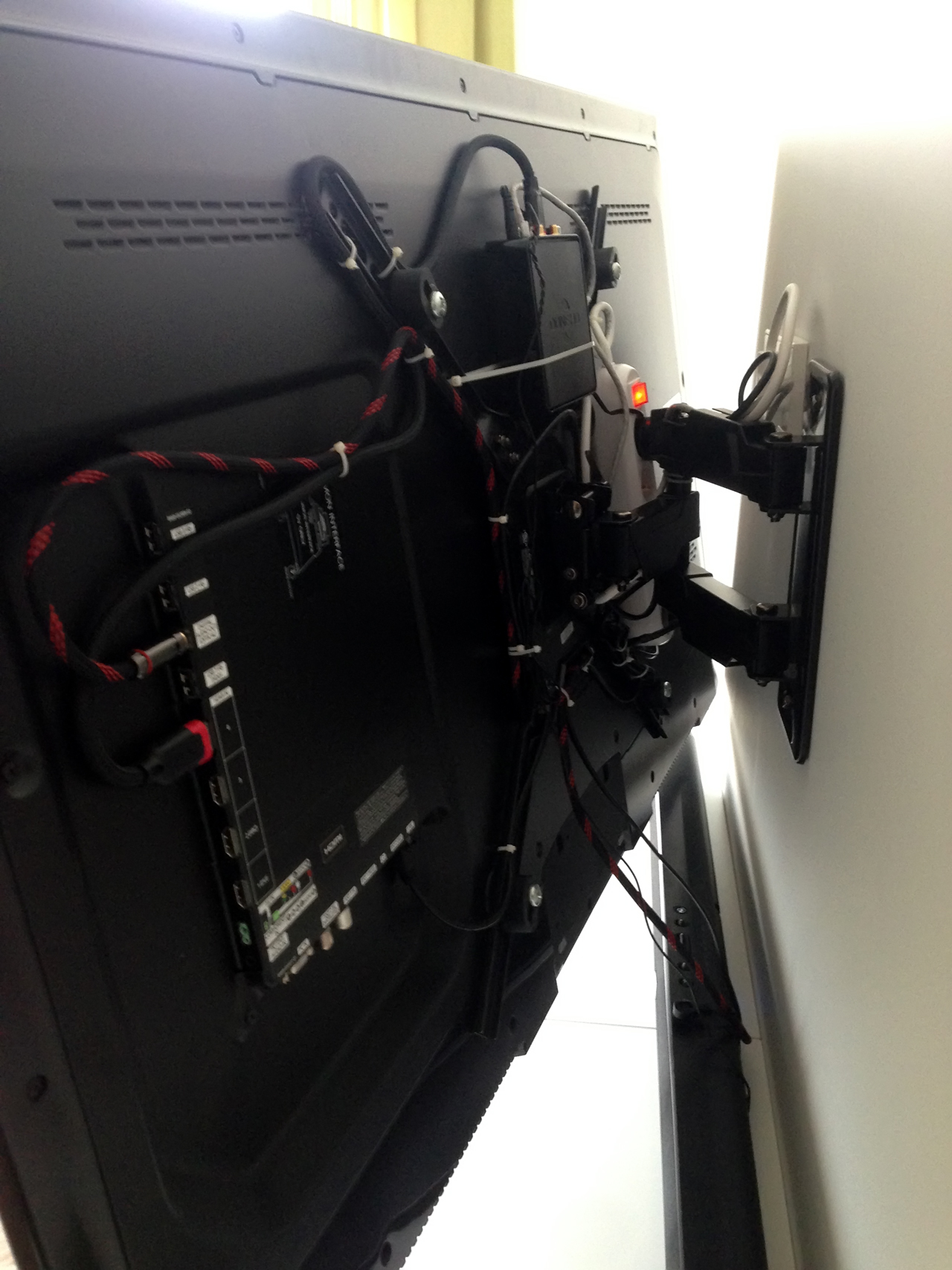 Фото Компания производит настройку и установку LCD и PDP TV 3