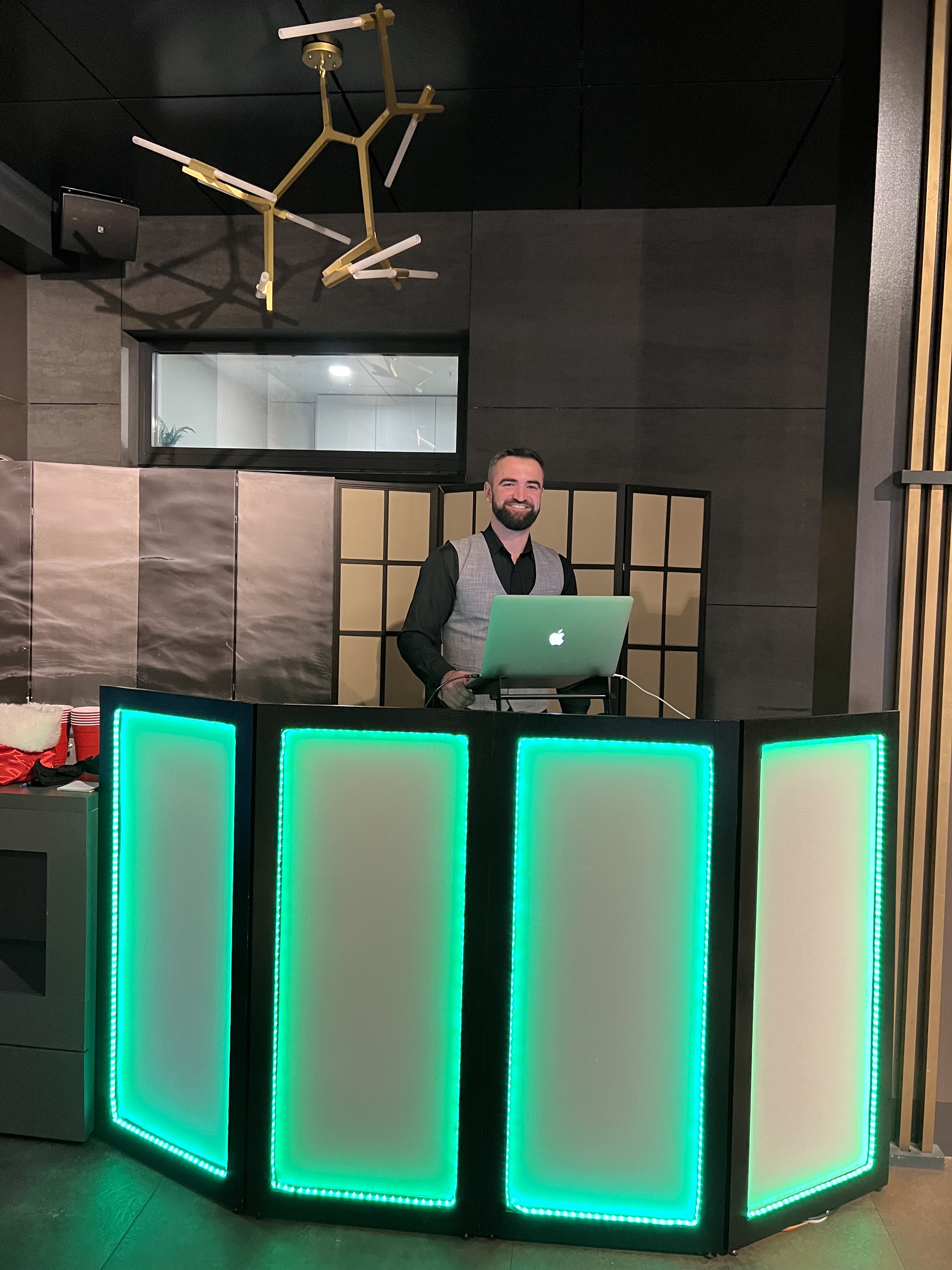 Фото Івент Dj на корпоратив, день народження, конференцію, весілля 4