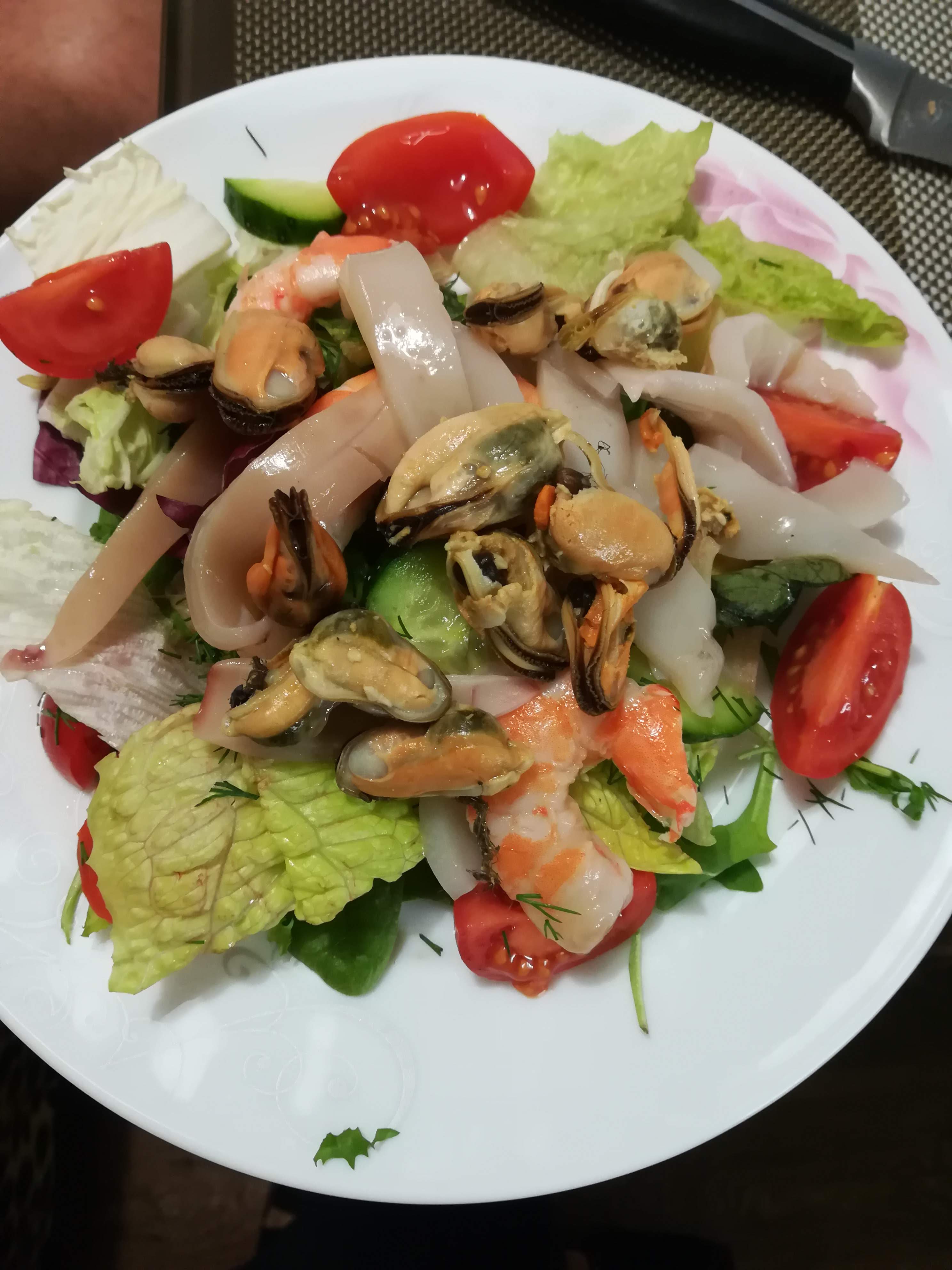 Фото салат с морепродуктами