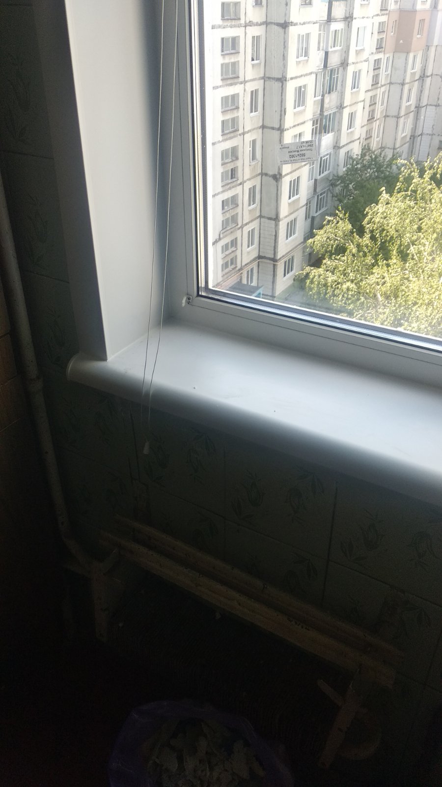 Фото Установка вікна, монтаж відкосів і жалюзі.