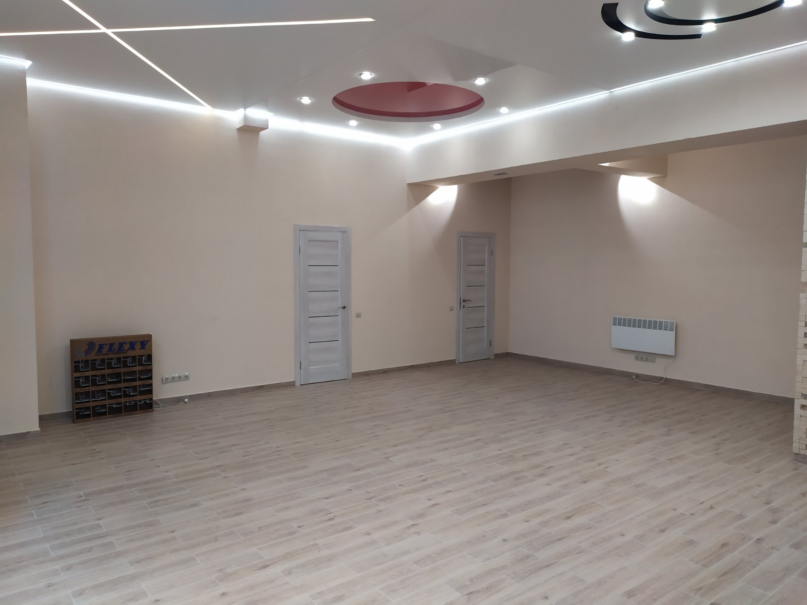 Фото Натяжные потолки в Тарасовке, от 180 грн за кв.м. - с работой 2