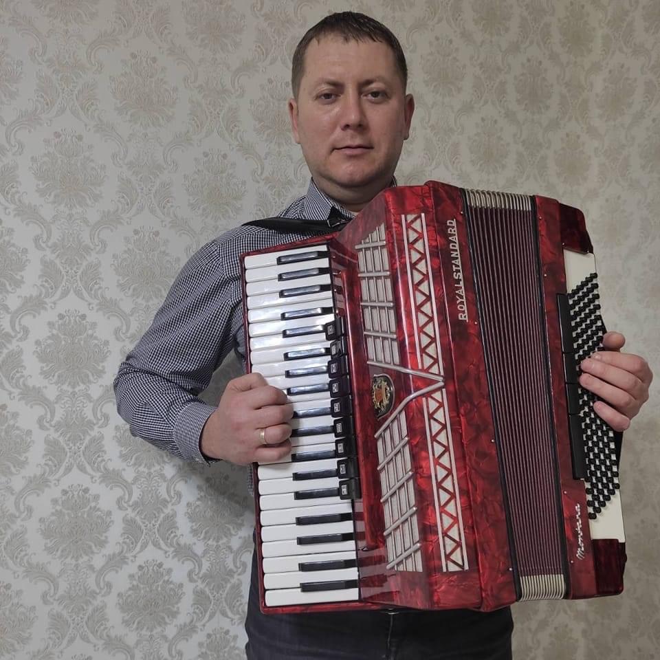 Фото Жива музика(вокал), спецефекти. 1