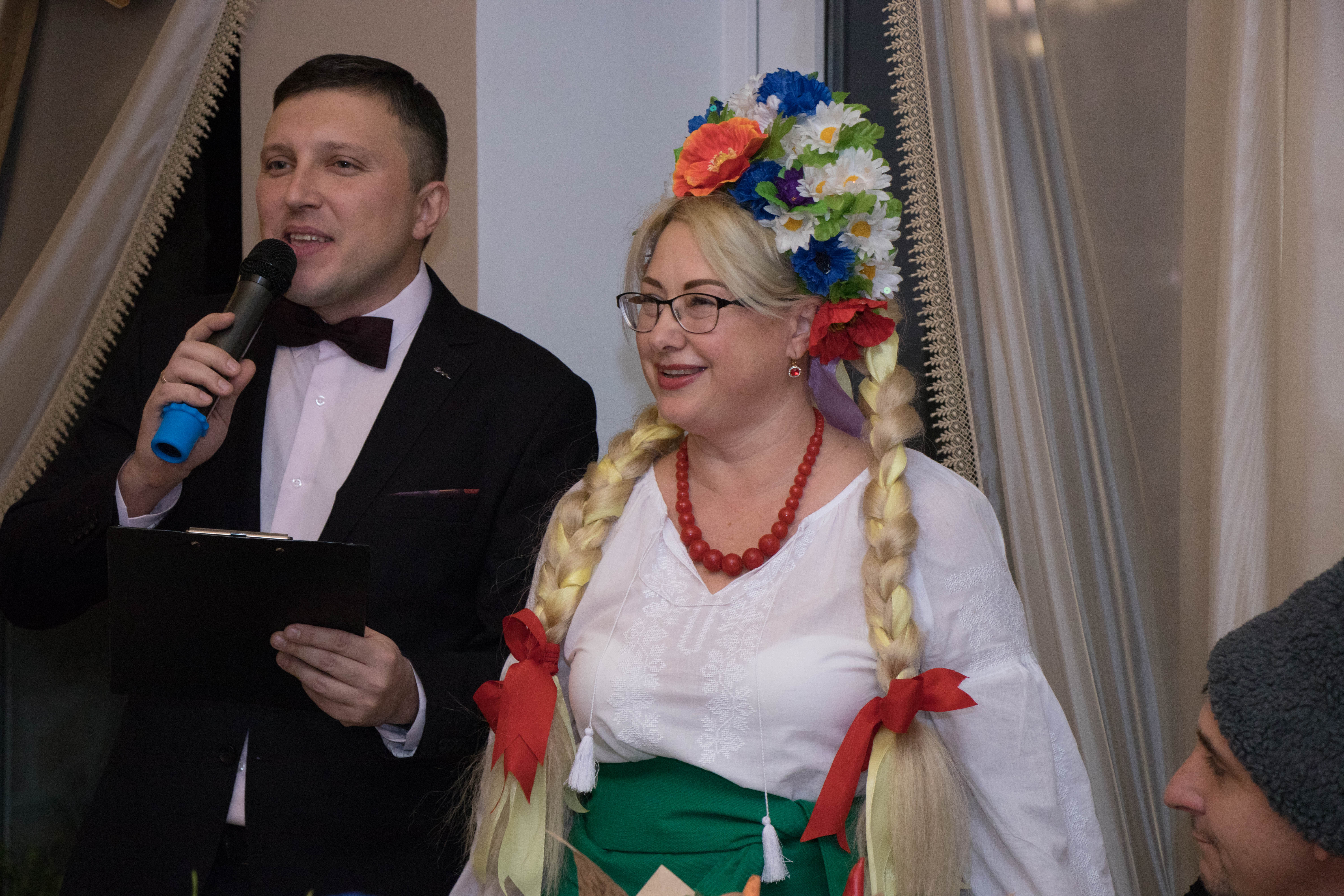 Фото Проведение вечера "Українське весілля" в Херсоне
