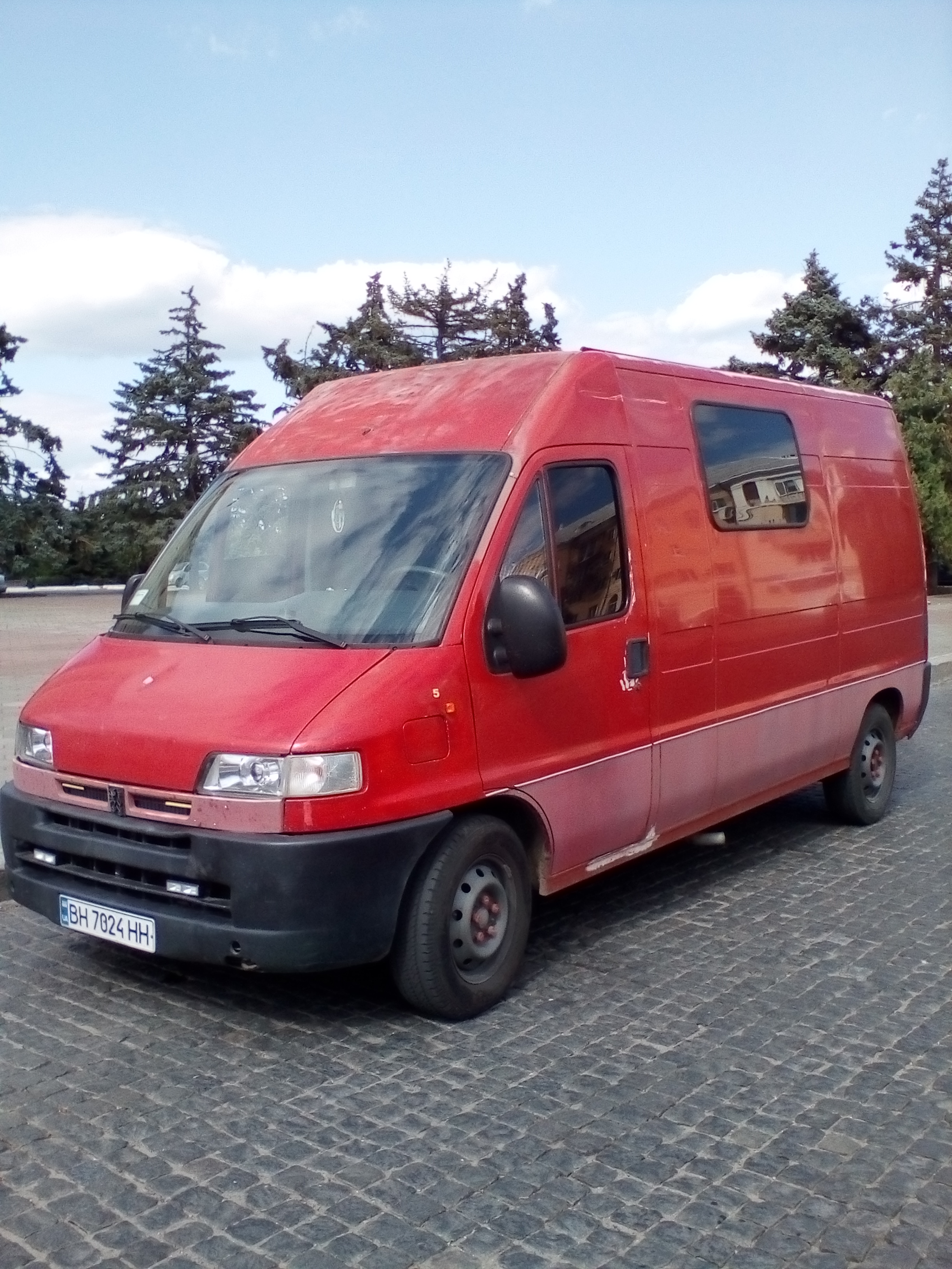 Фото Предлагаю услуги грузопассажирского микроавтобуса Peugeot Boxer 2