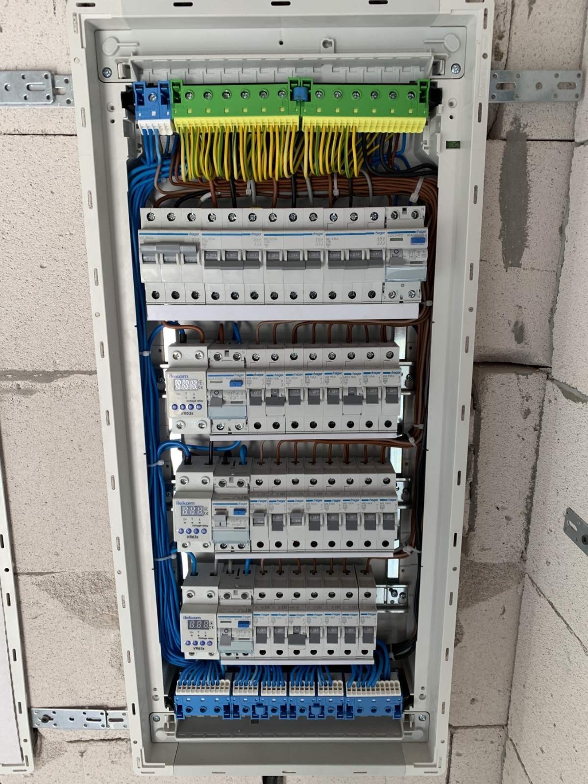 Фото Електричні роботи