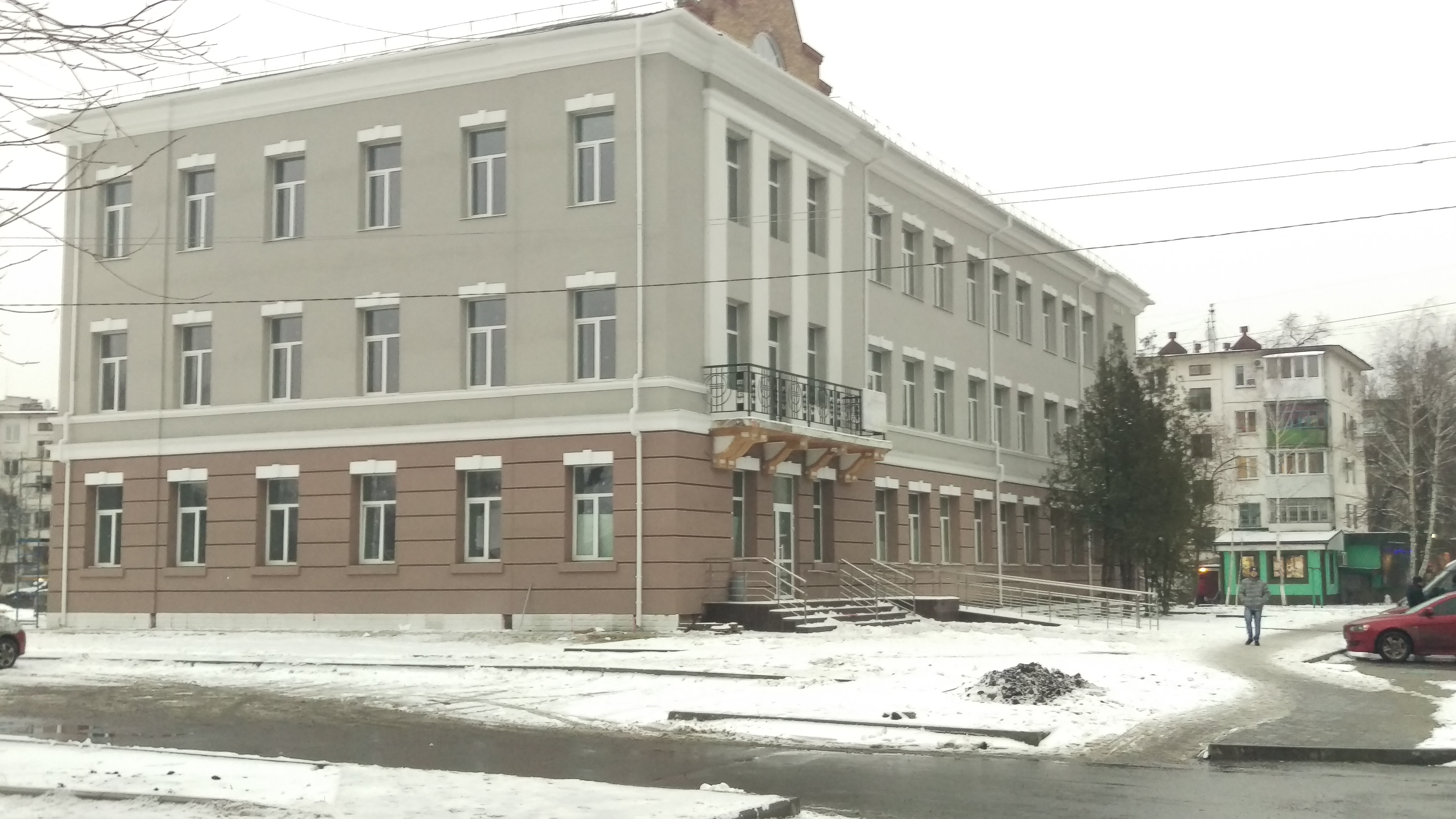 Фото Отделка декоративной штукатуркой, утепление, фасадный декор