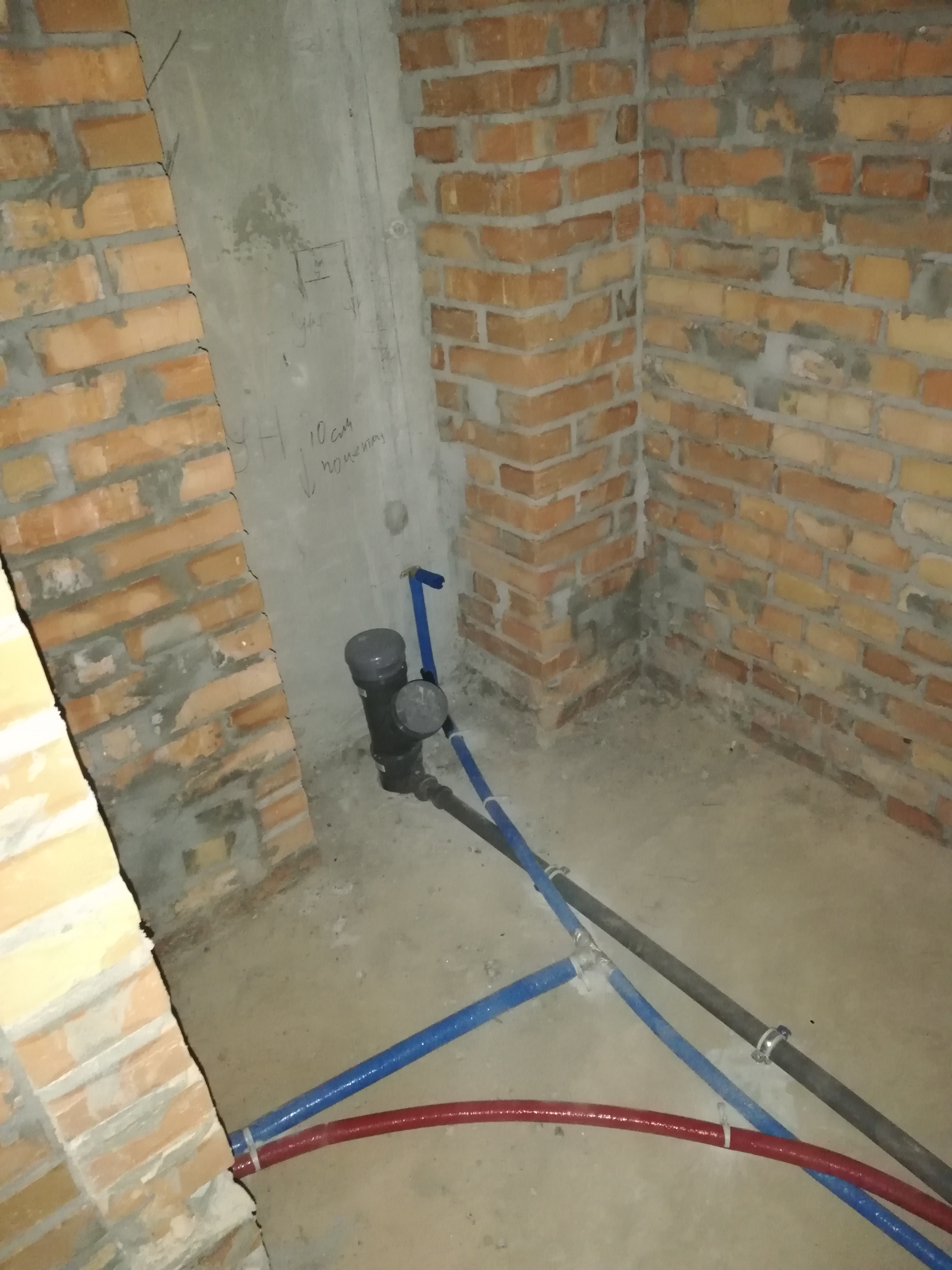 Фото Развода воды и канализации. 