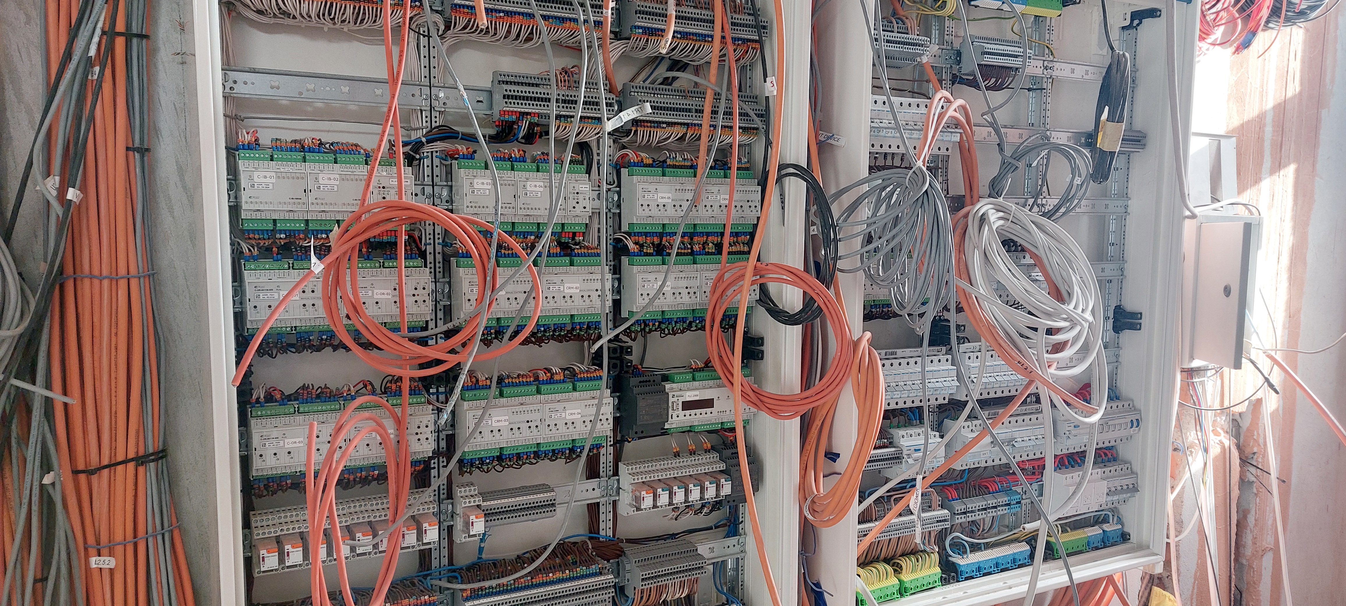 Фото електромонтажні роботи