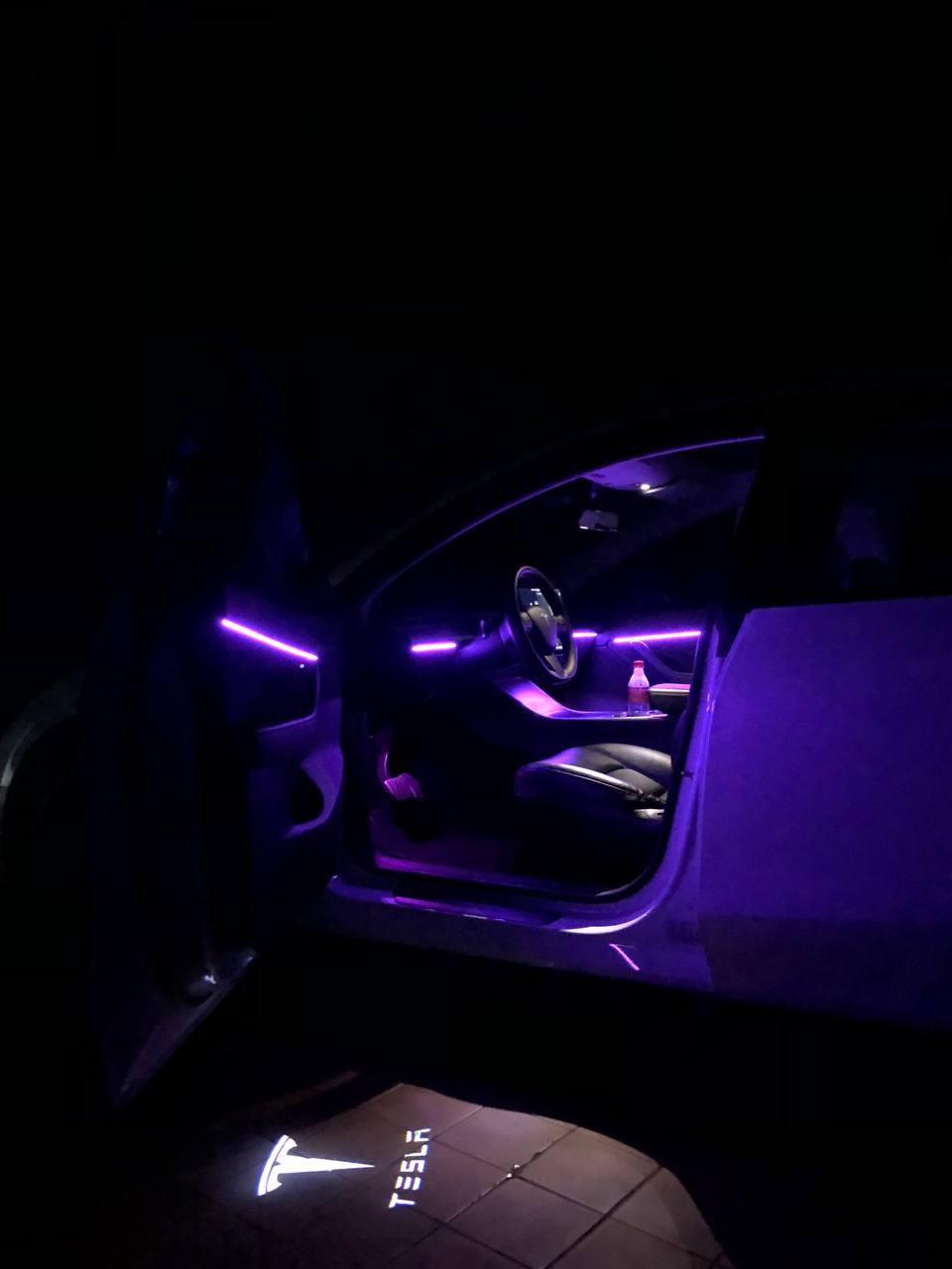 Фото Встановлення ambient підсвітки салону авто 2