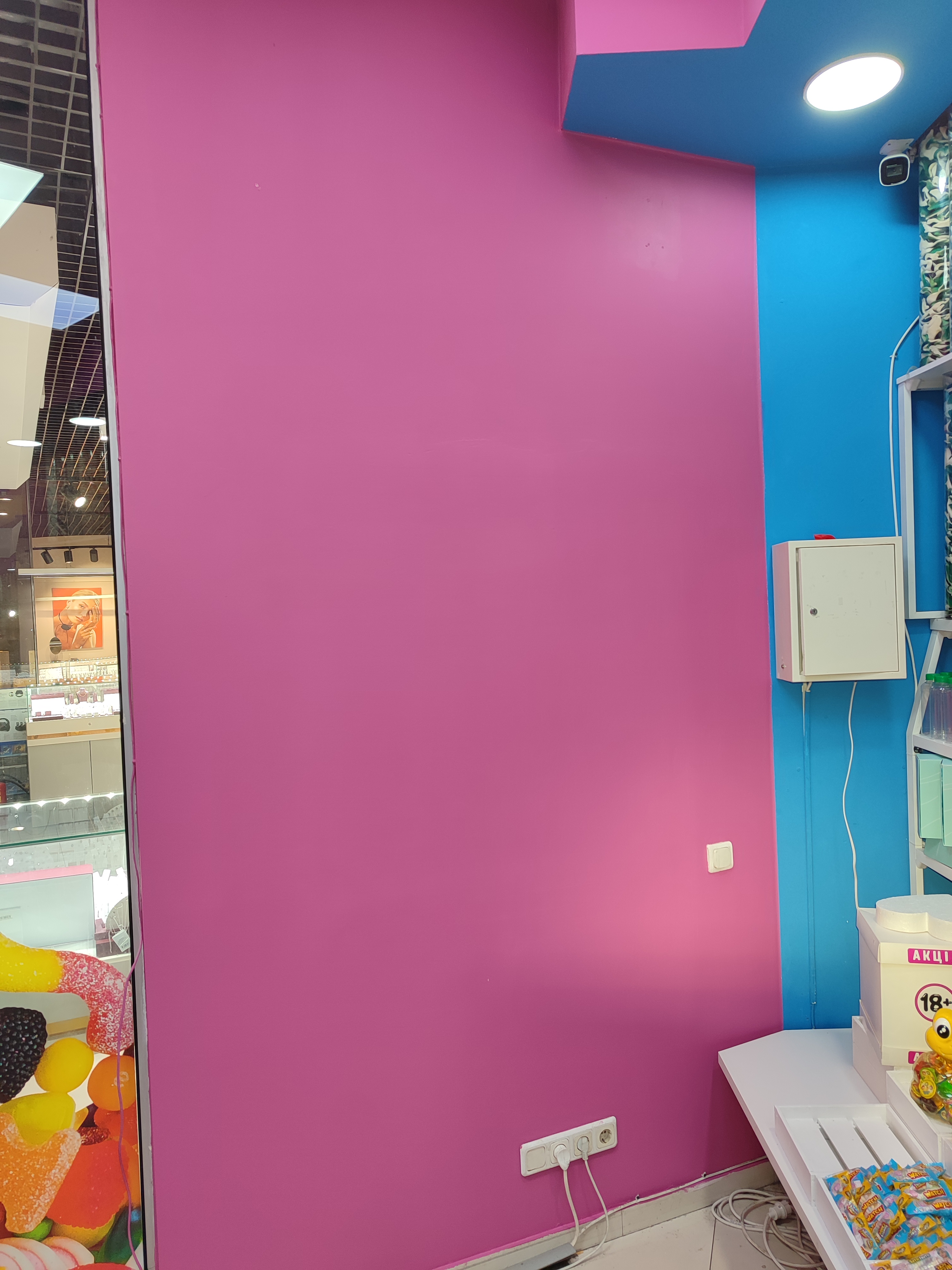 Фото Фарбування стіни 