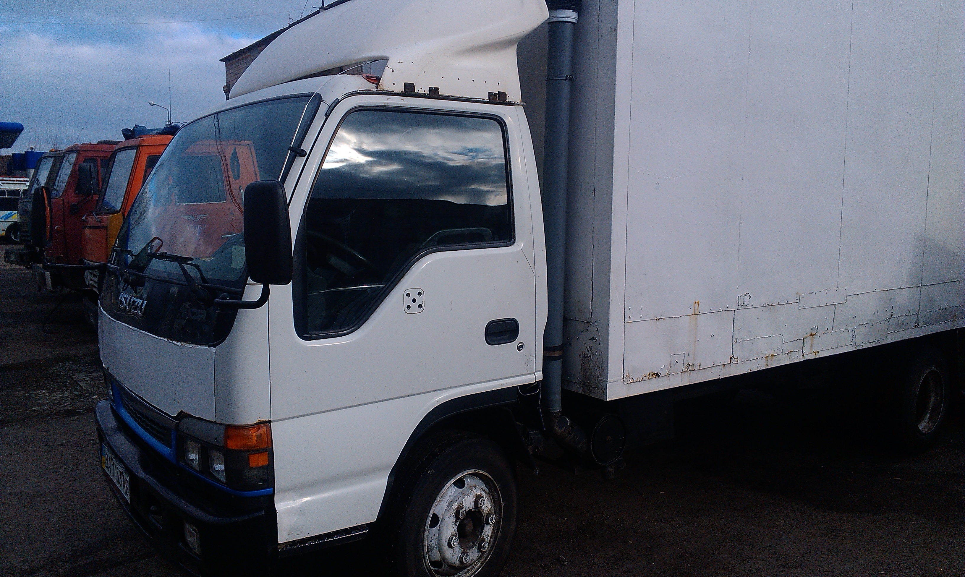 Фото Isuzu 5т. Грузоперевозки по Черкасах и области 2