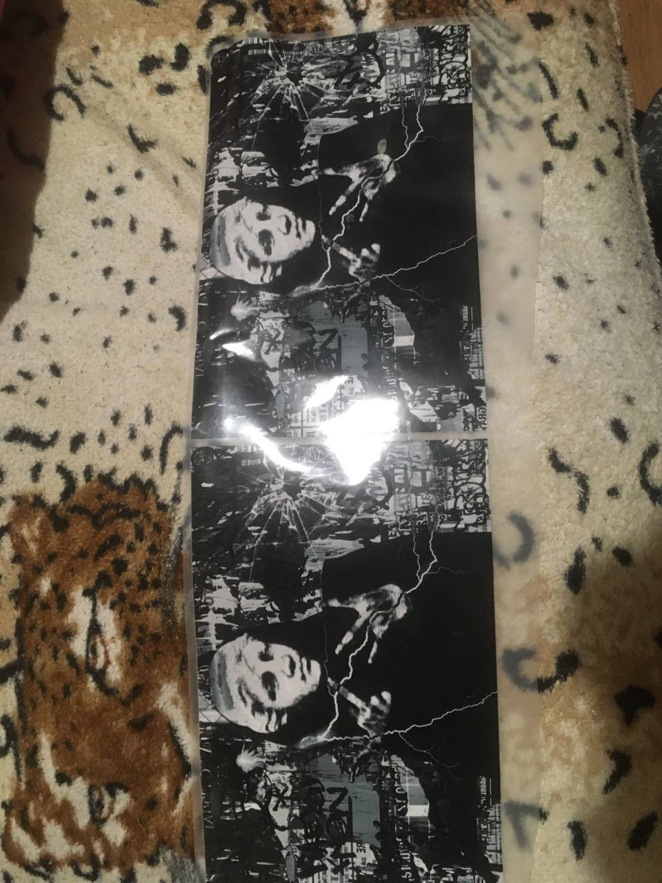 Фото дизайни принтів на речі