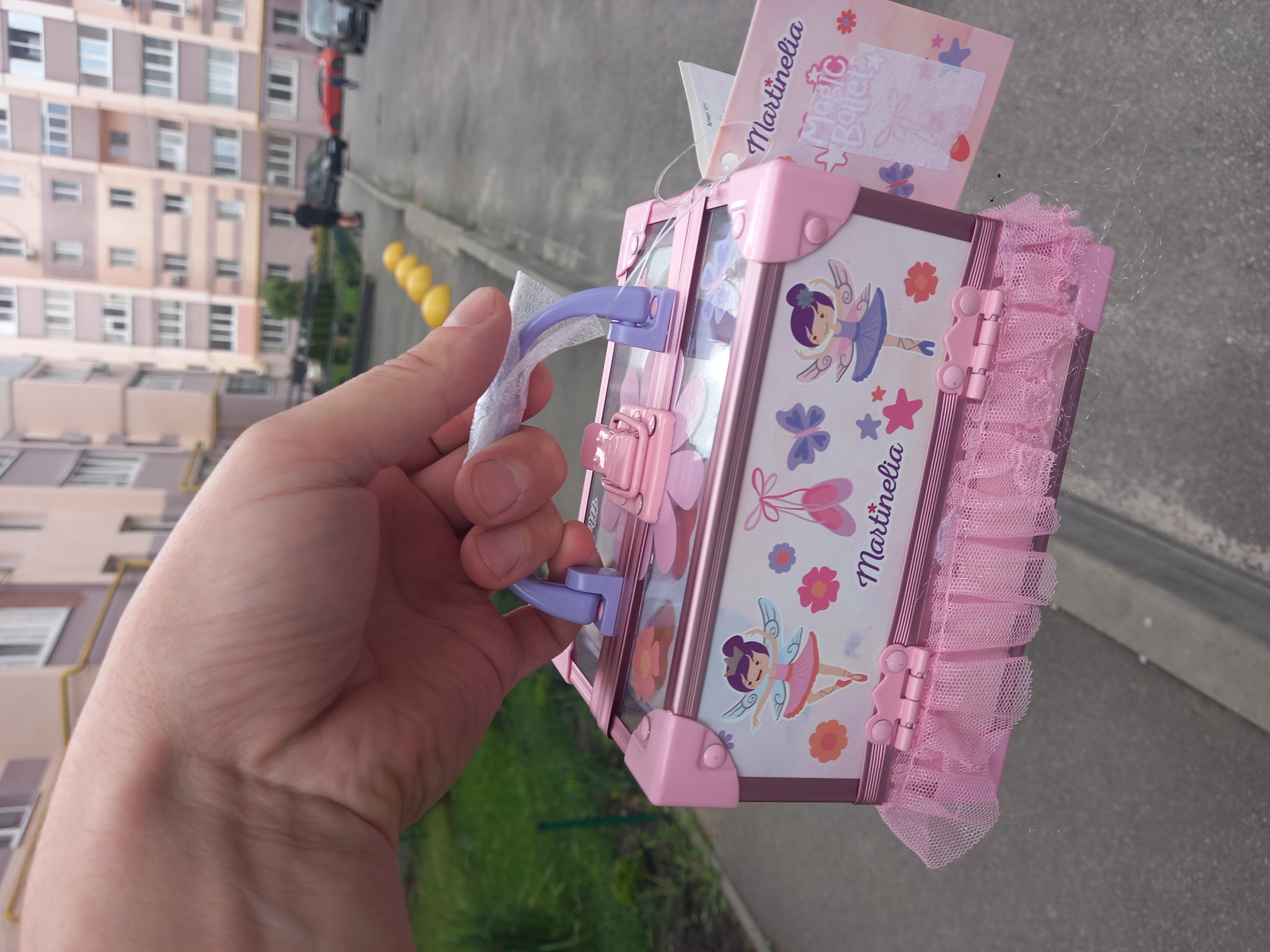 Фото Доставка подарунка з магазину 