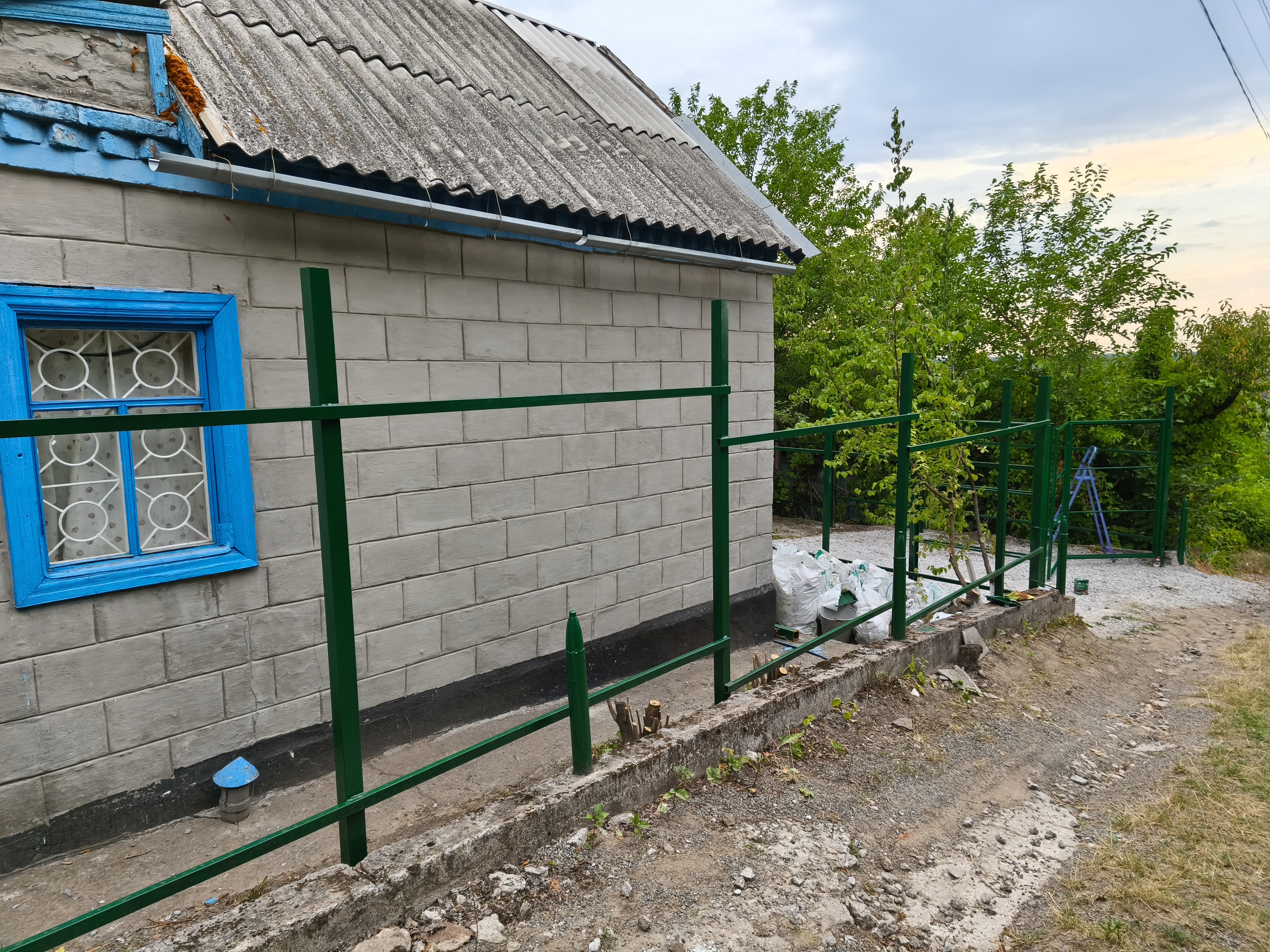 Фото изготовление, доставка, установка конструкций 