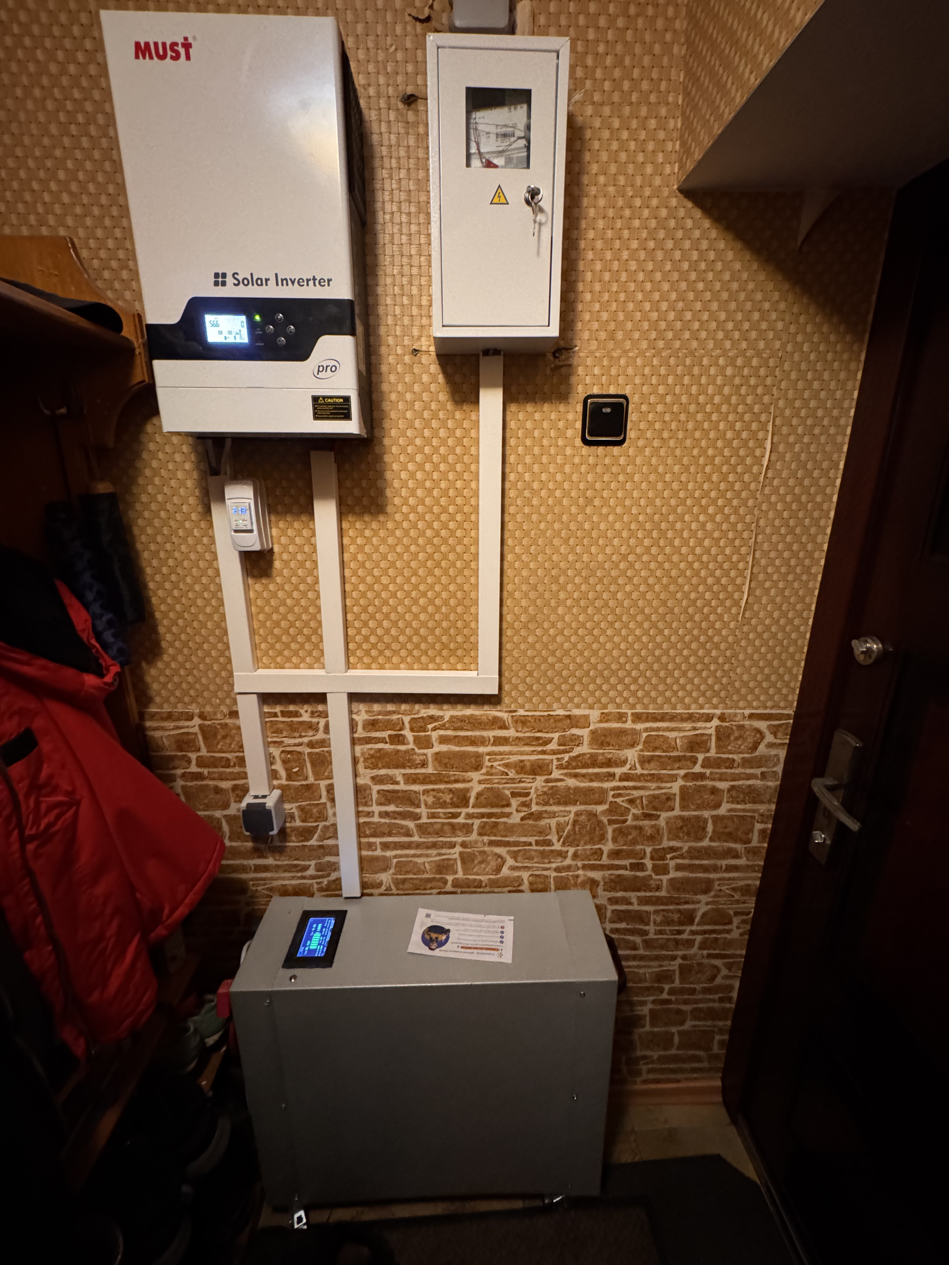 Фото підключення інвертора та акб під ключ 