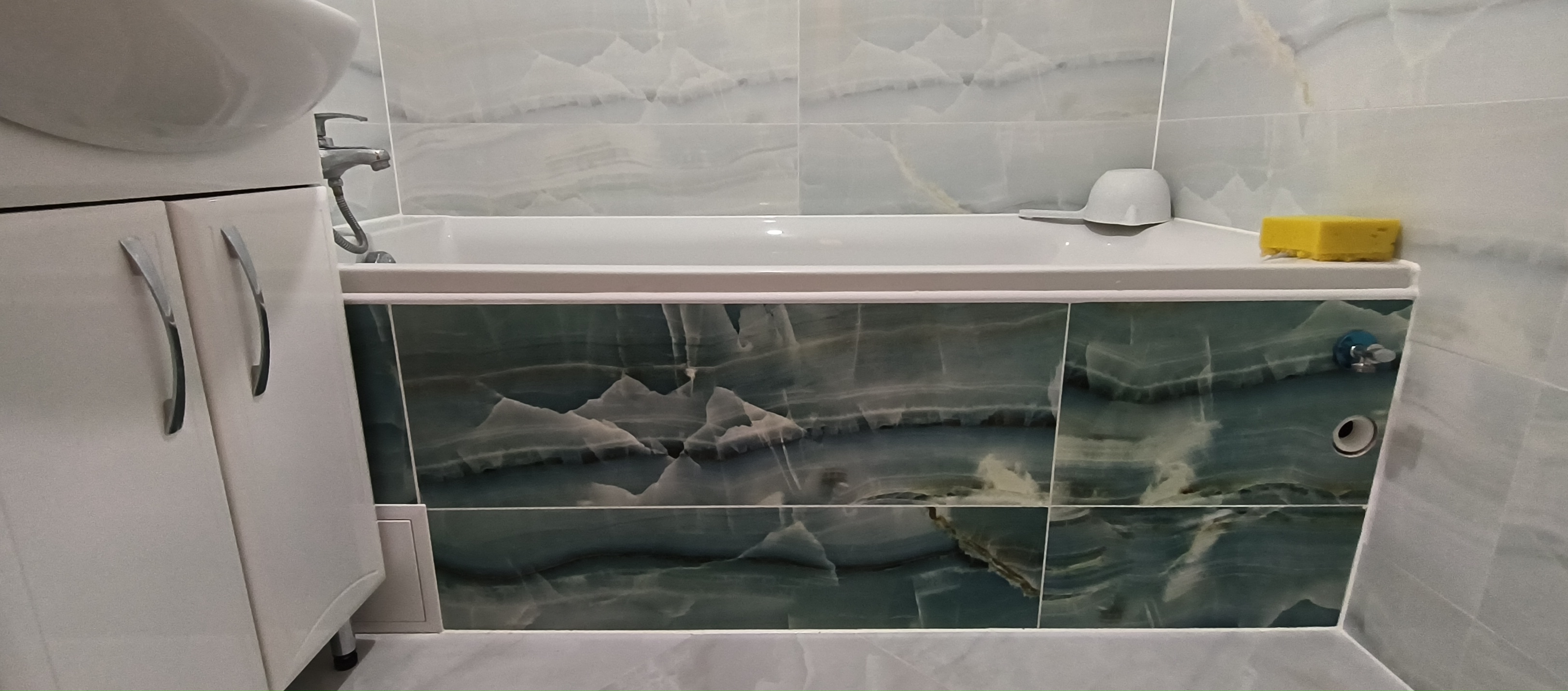 Фото укладка плитки та сантехніка