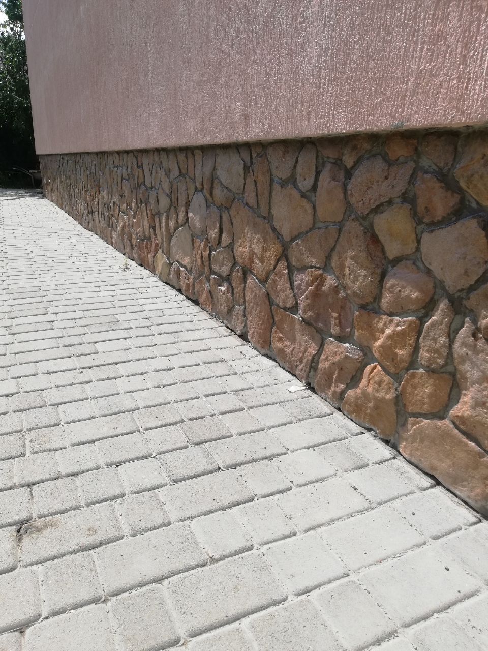 Фото камінь