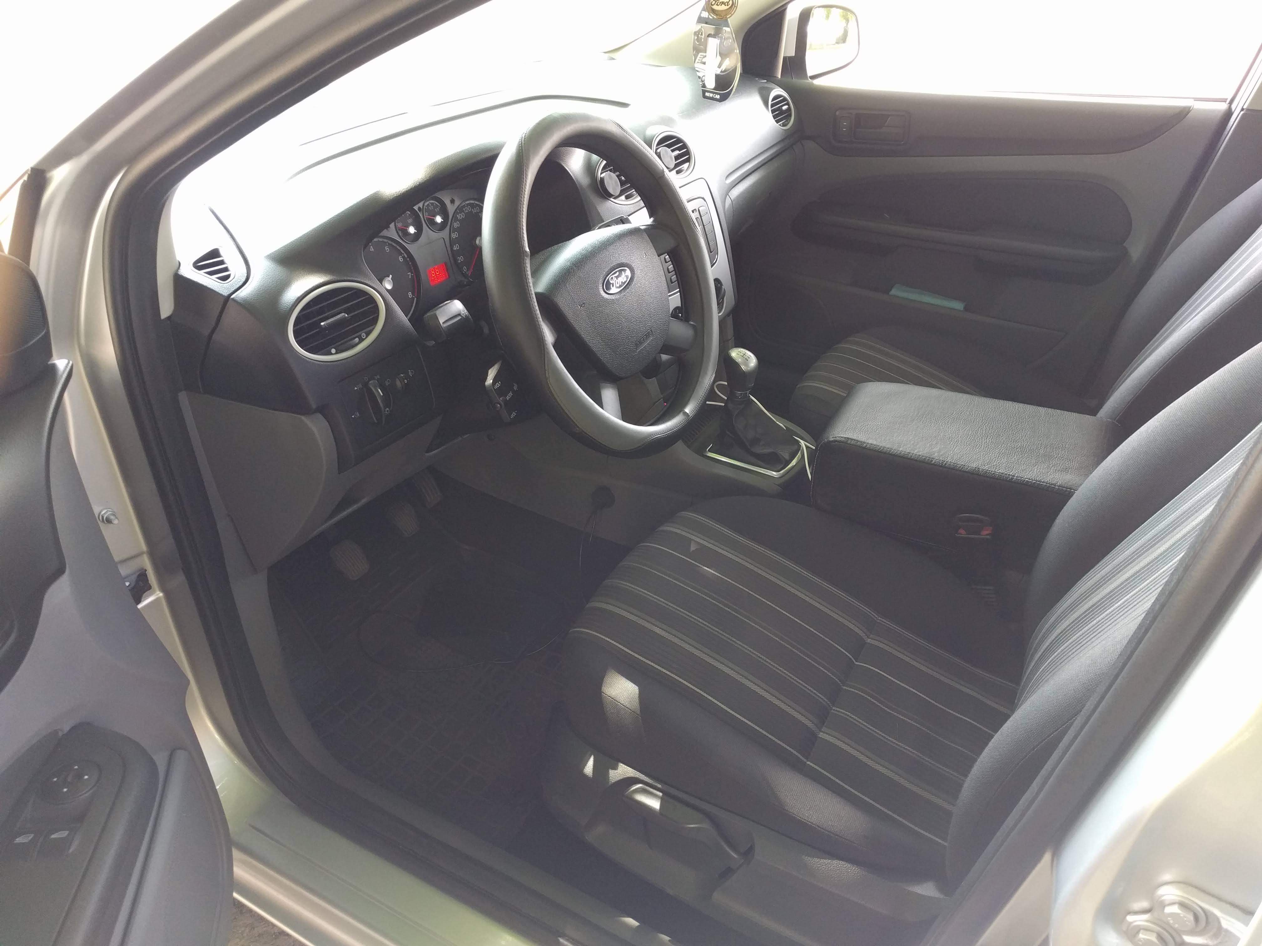Фото Ford focus 2011 3