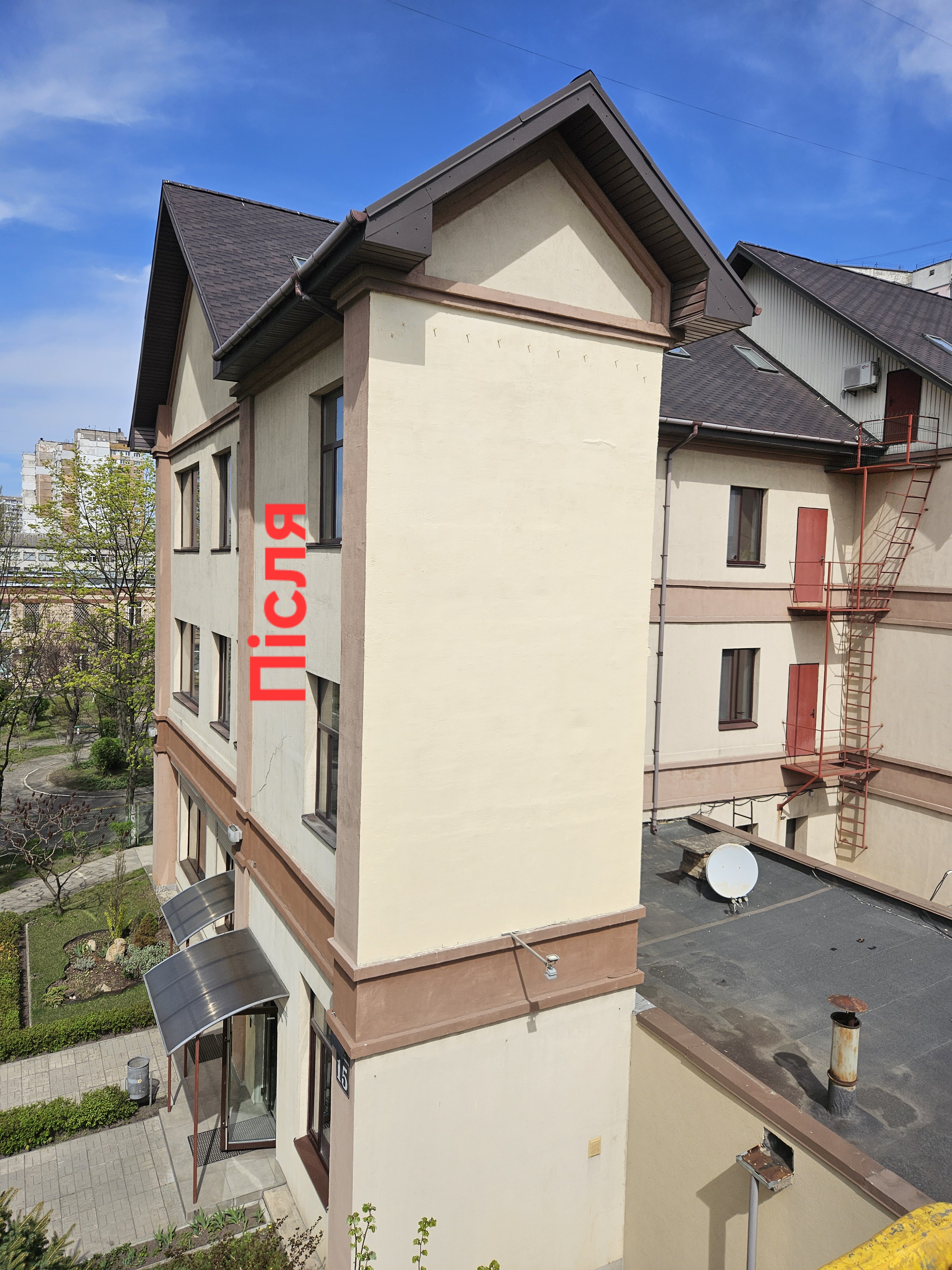 Фото фарбування фасаду 12м 