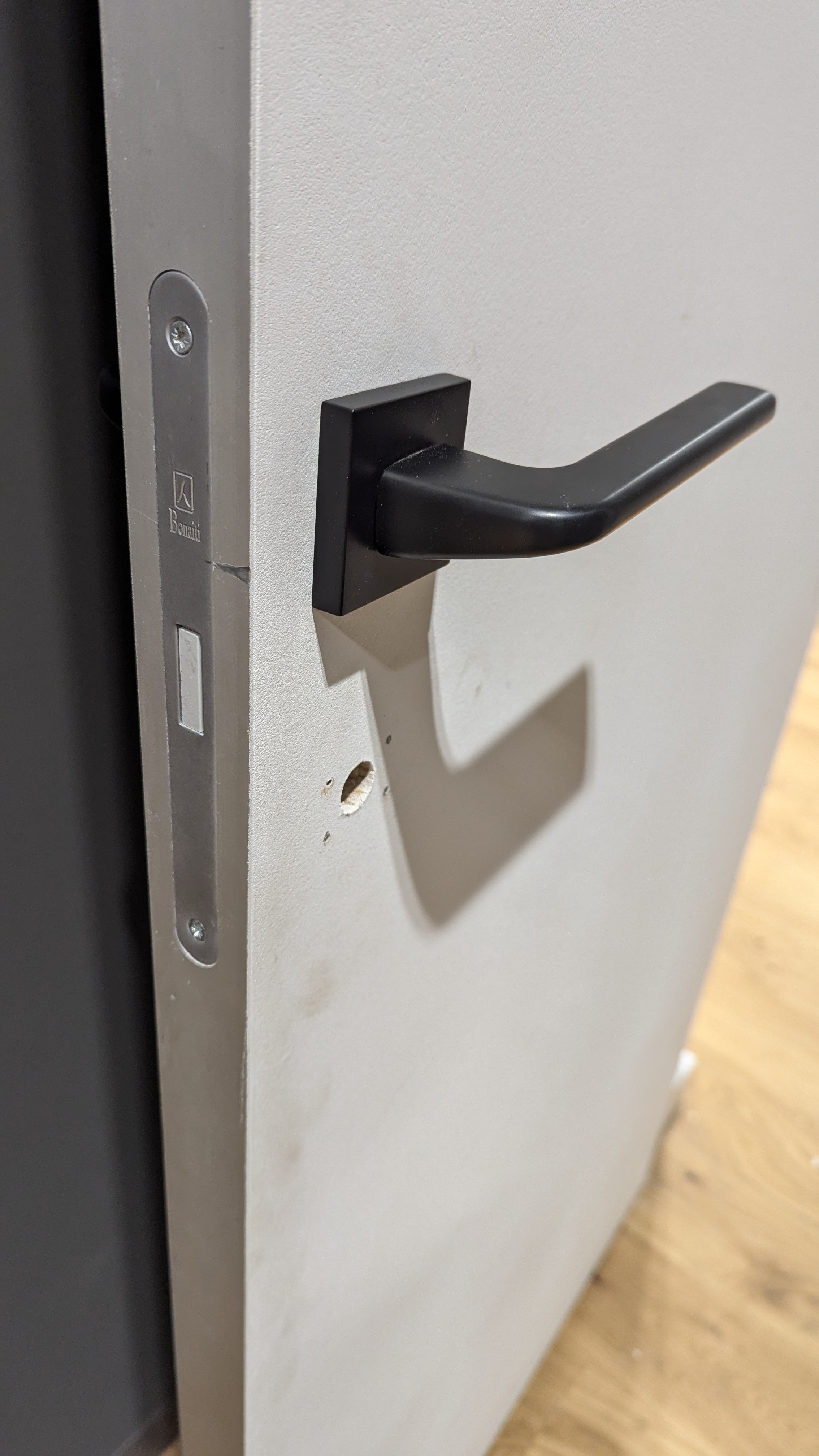 Фото Регулювання фурнітури 