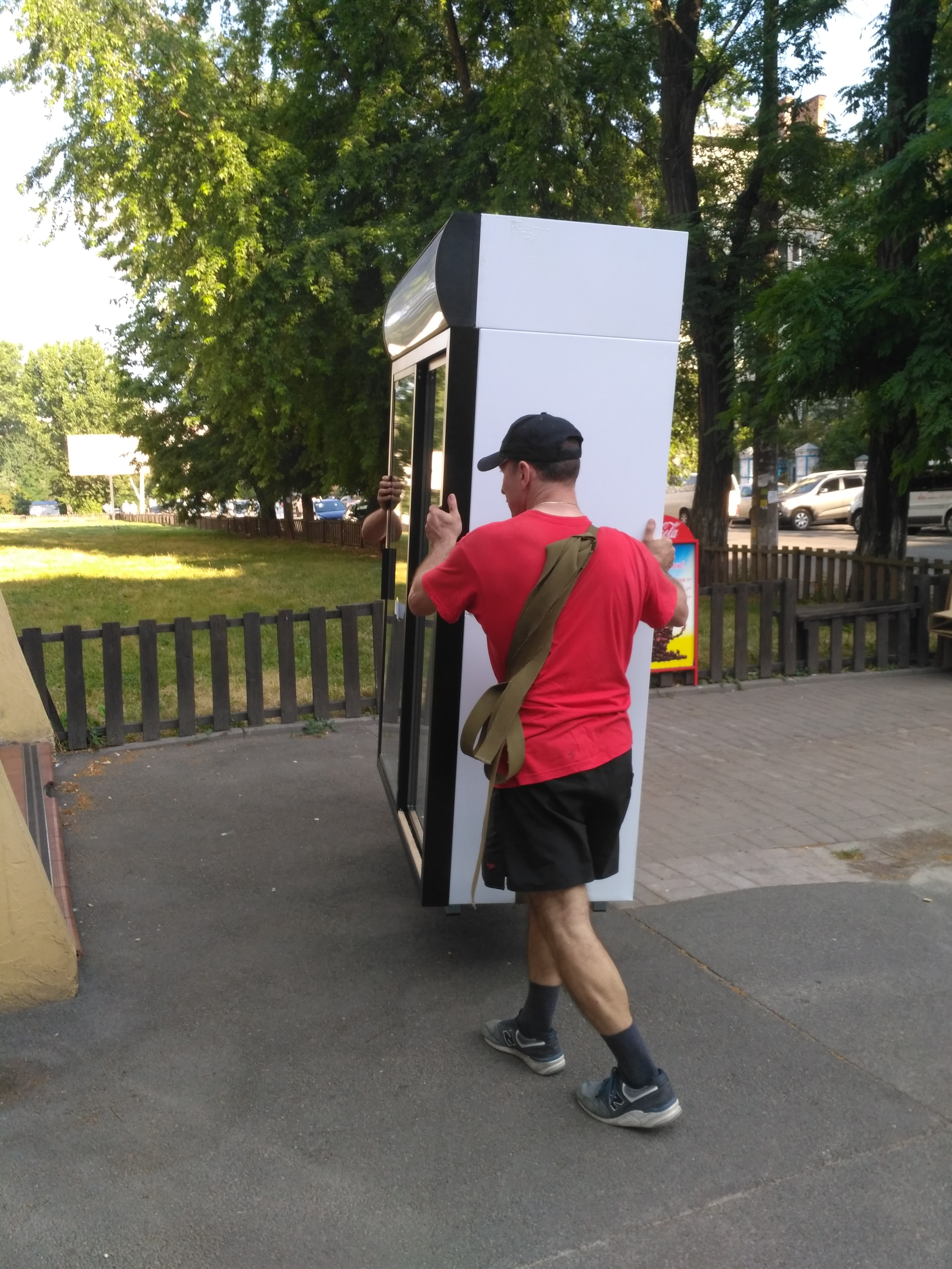 Фото Доставка грузов, Перевозка мебели, Грузоперевозки, Перевезення речей 3