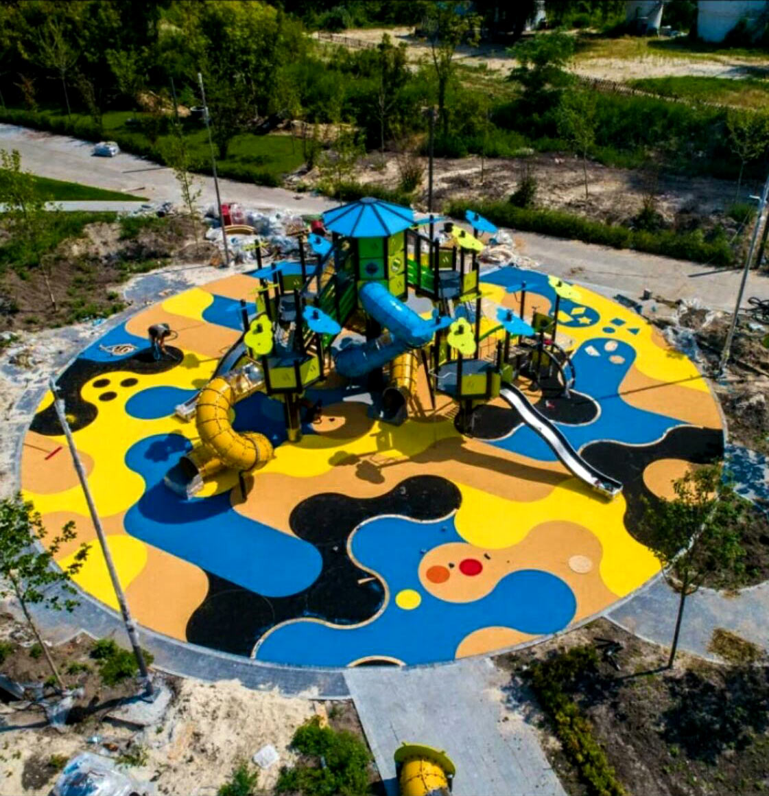 Фото Монтаж гумового покриття з гарантією в Україні 3