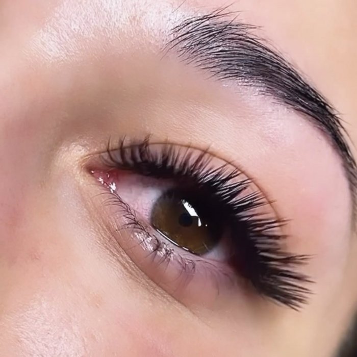 Фото Нарощування вій  та ламінування вій/брів! 1