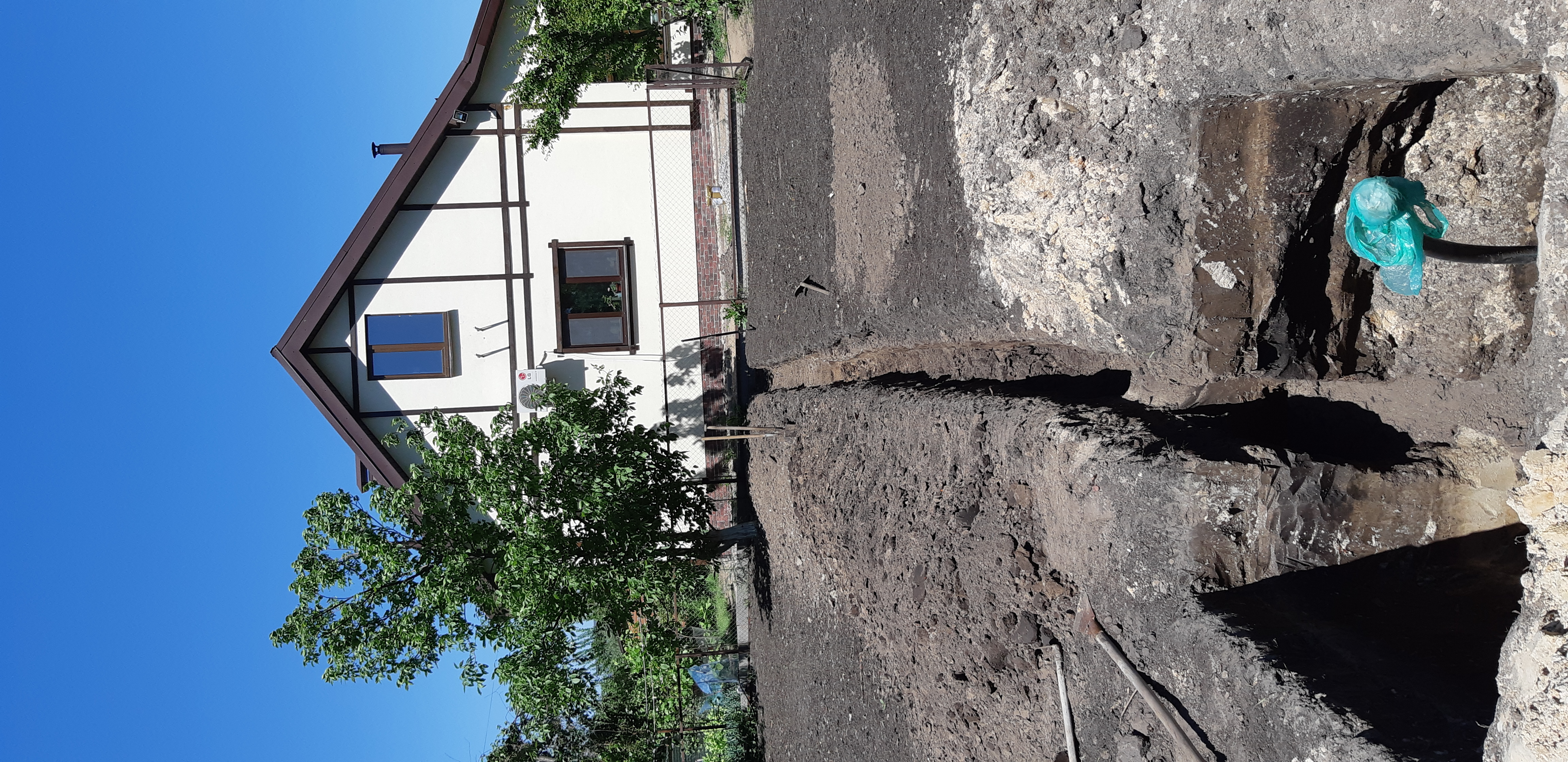 Фото Копка ям, траншей.
