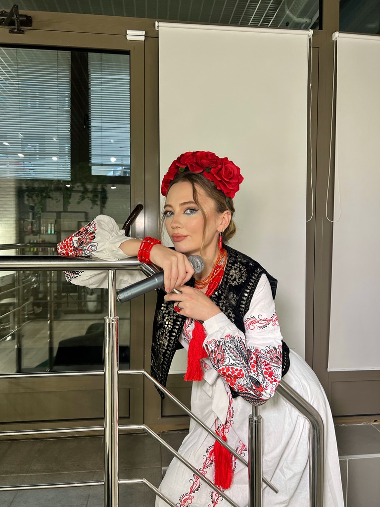 Фото Живий вокал на свято/в ресторан (є апаратура) 2