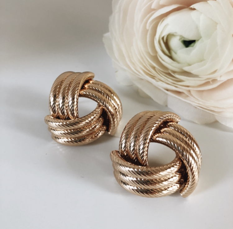 Фото фото прикрас