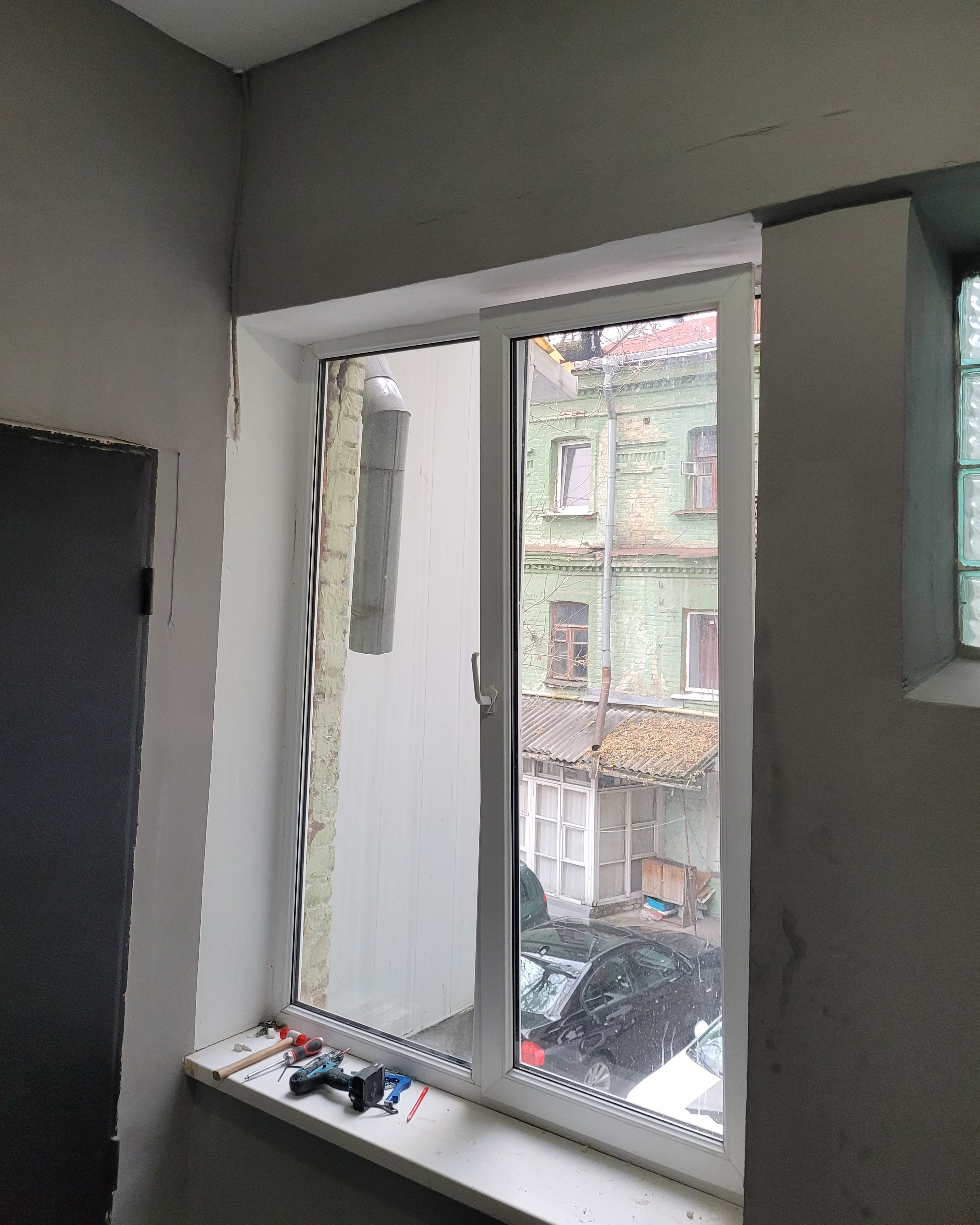 Фото Заміна фурнітури з поворотної на поворотно-відкидну