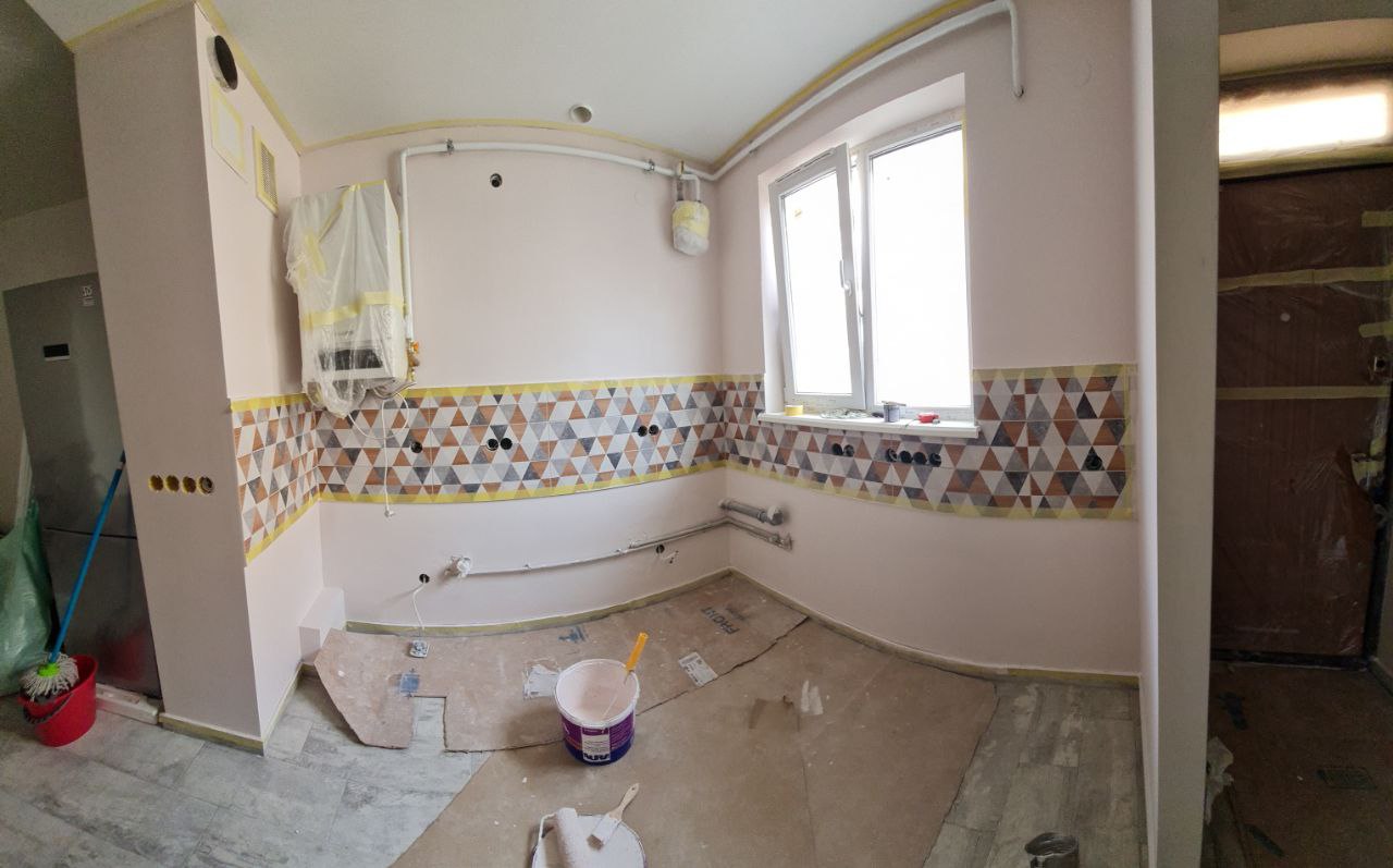 Фото Фарбування квартири 70м2, зображена кухня
