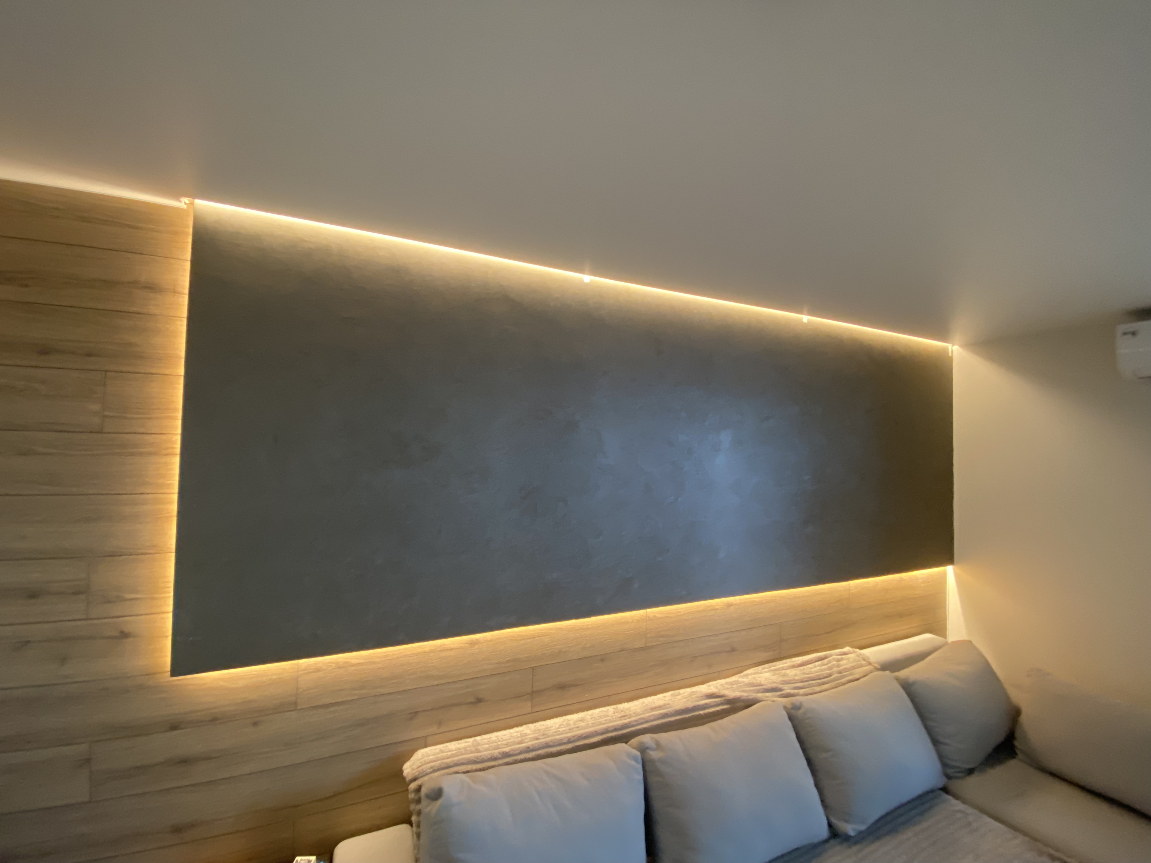 Фото Монтаж Led підсвітки прихованого монтажу