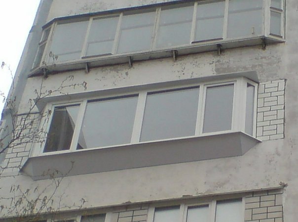 Фото Выносная оконная конструкция