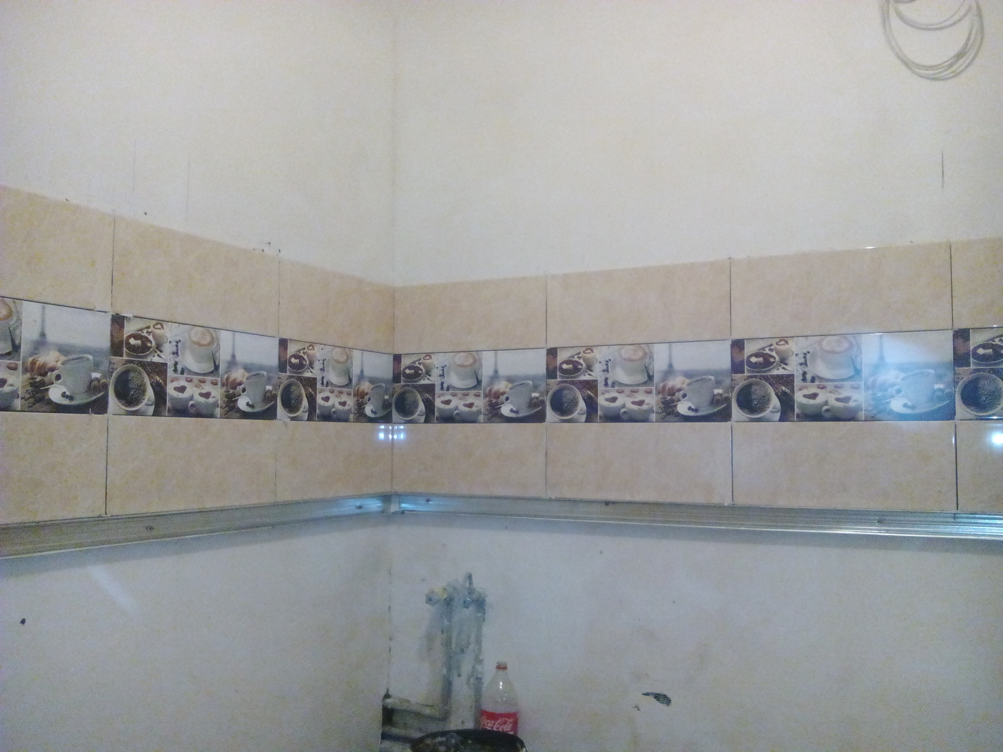 Фото Производлся ремонт квартиры под ключ.установка фартука из плитки.