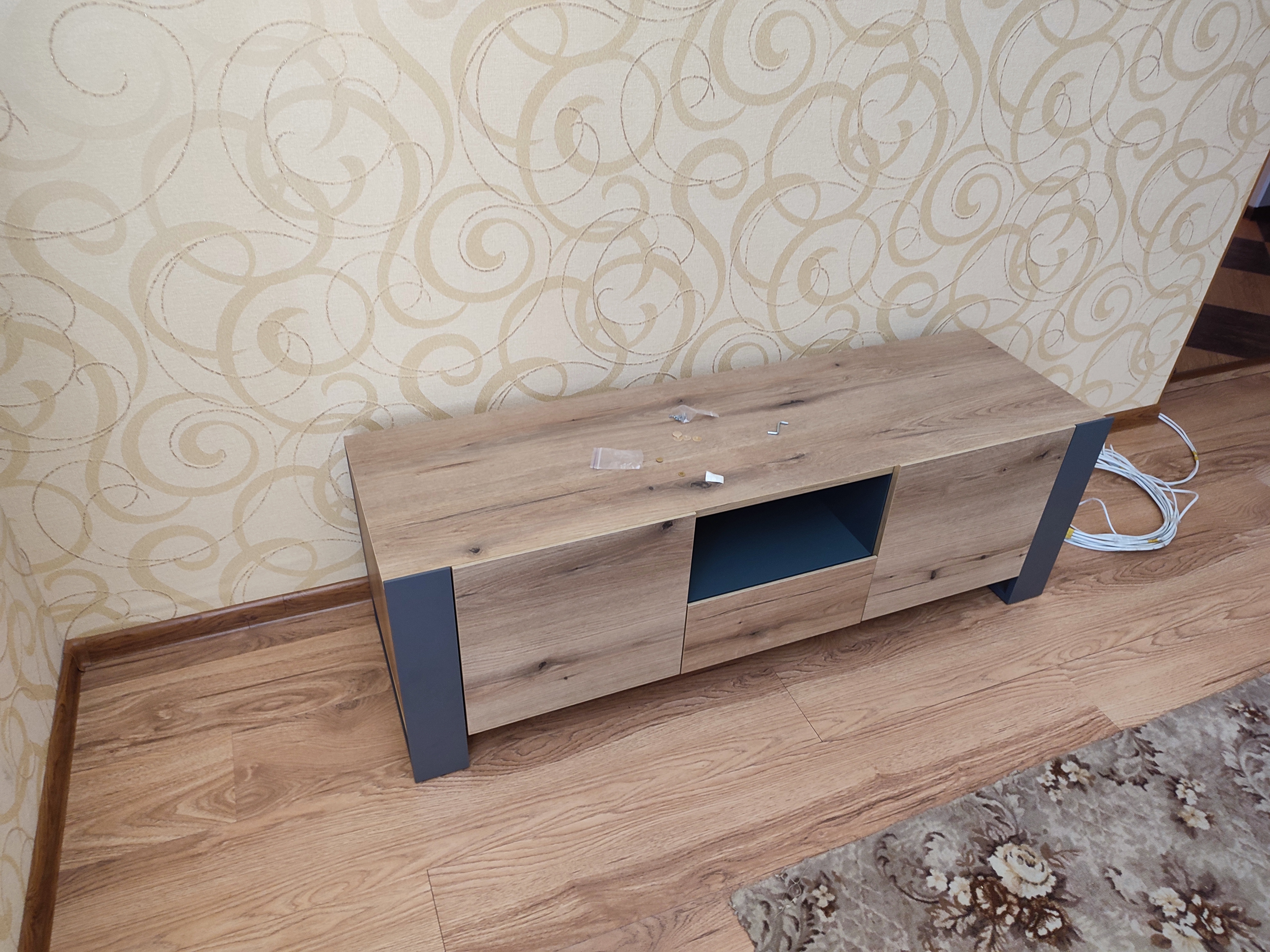 Фото Тумба під телевізор 