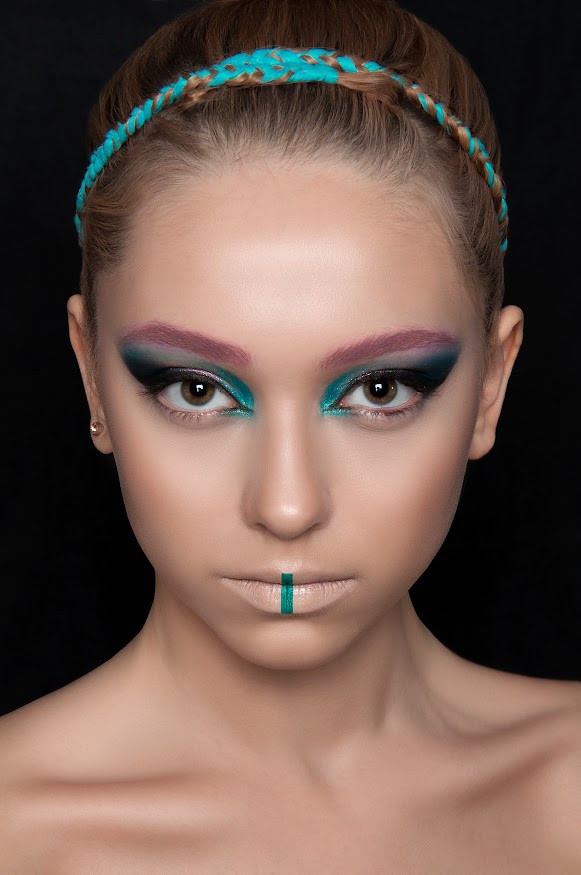 Фото Fashion make-up, макияж для фотосессии.