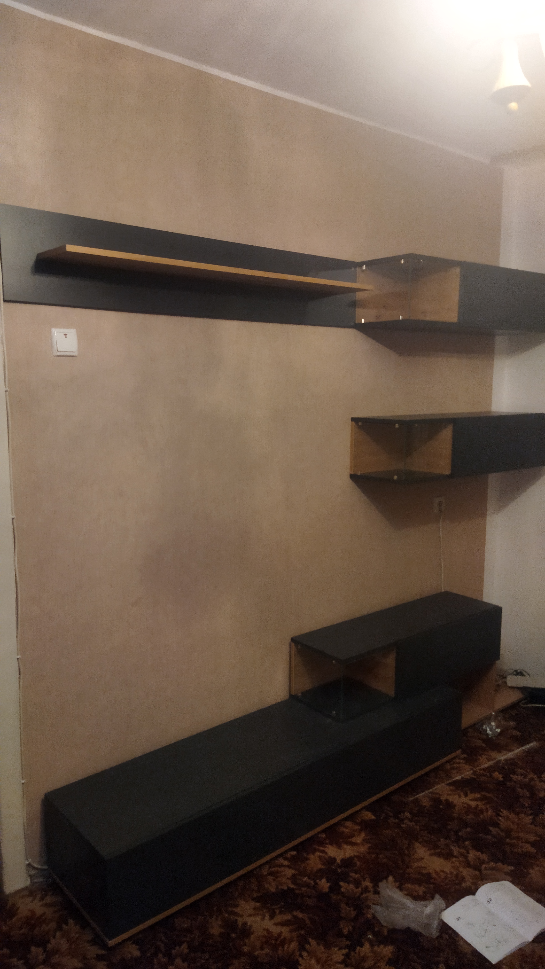 Фото Зборка і установка стінки