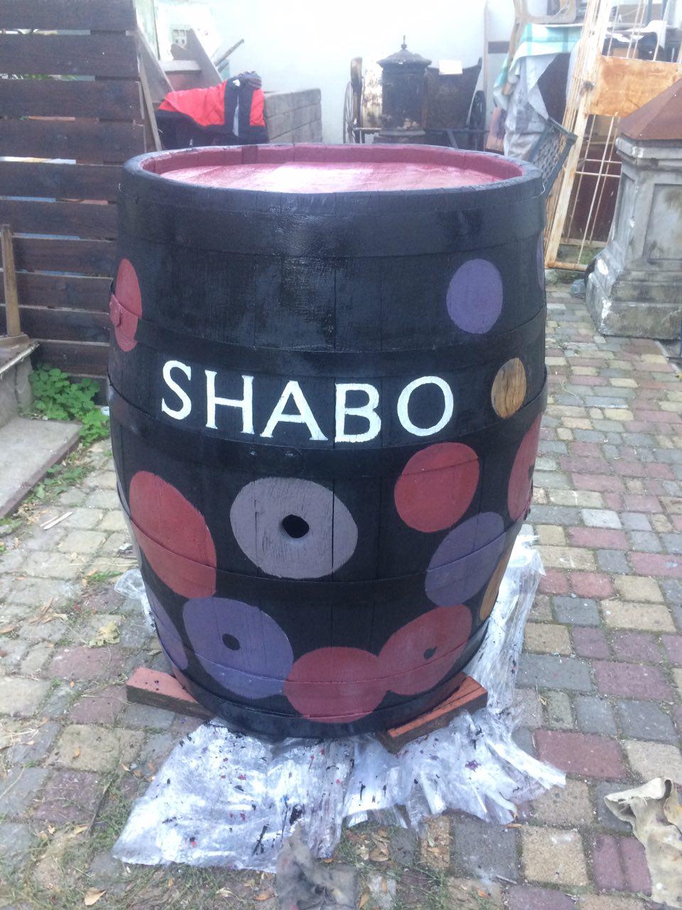 Фото Barrel art. Разработка макета и ручная роспись бочки в соответствии с этим макетом для винодельческой компании SHABO