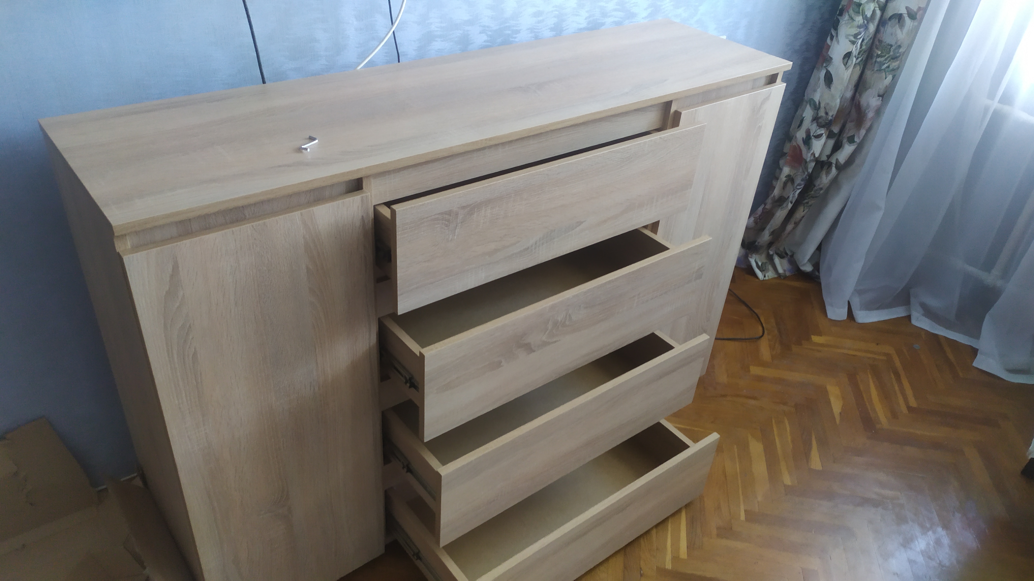 Фото збір комода, 2 години роботи.