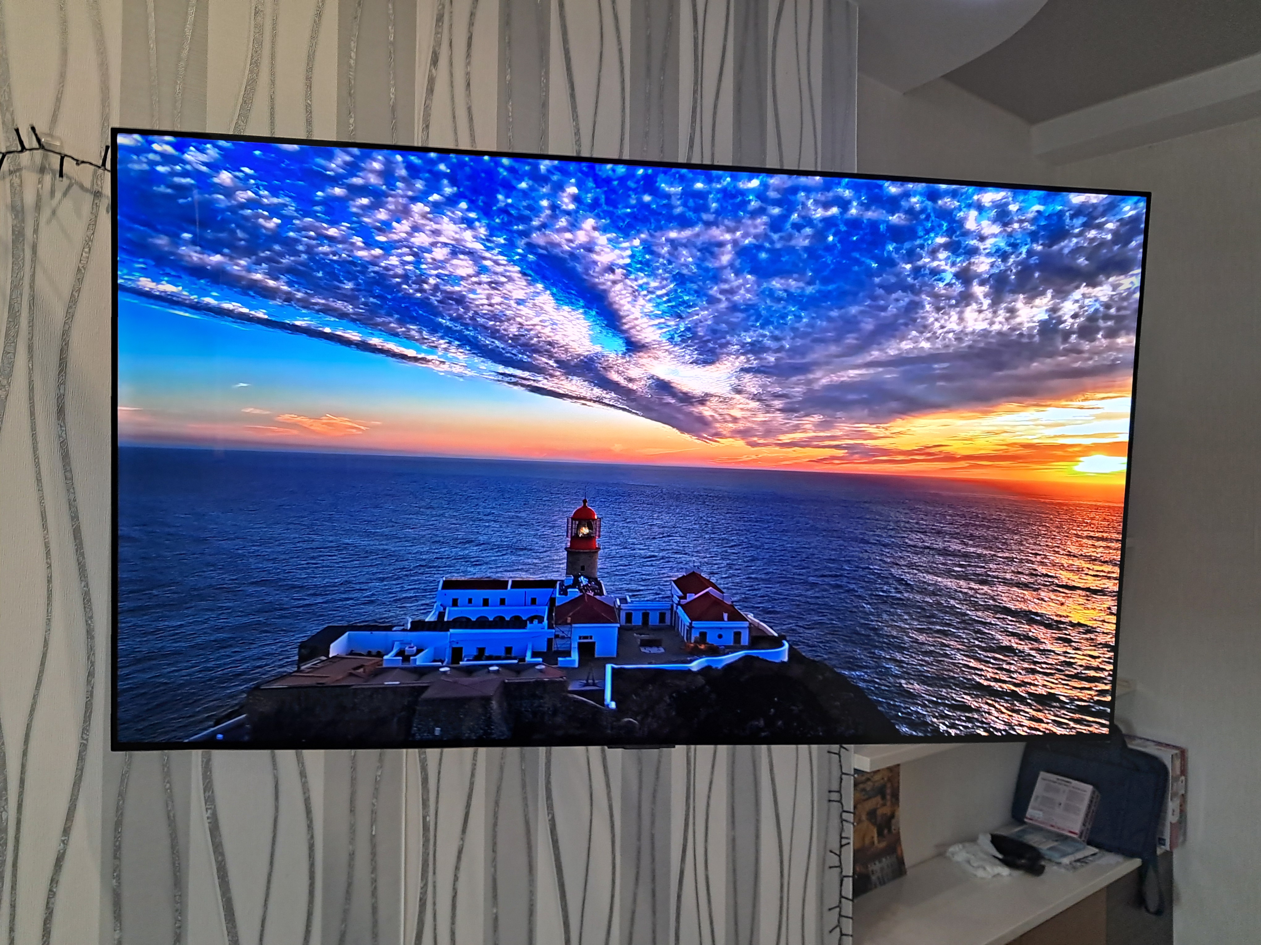 Фото Монтаж телевізора