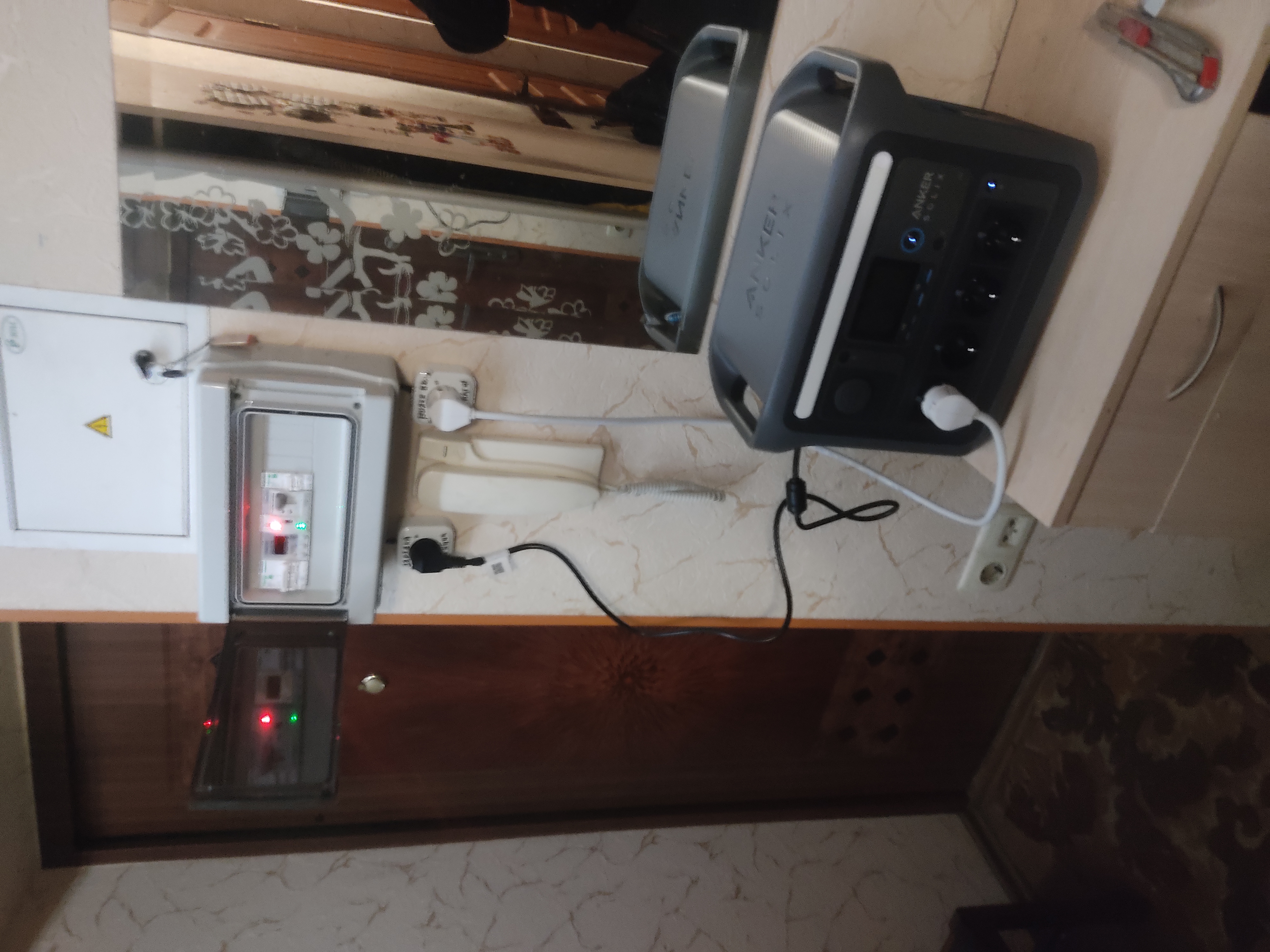 Фото Збірка шарфи АВР з підключенням станції до квартири як резервне живлення 