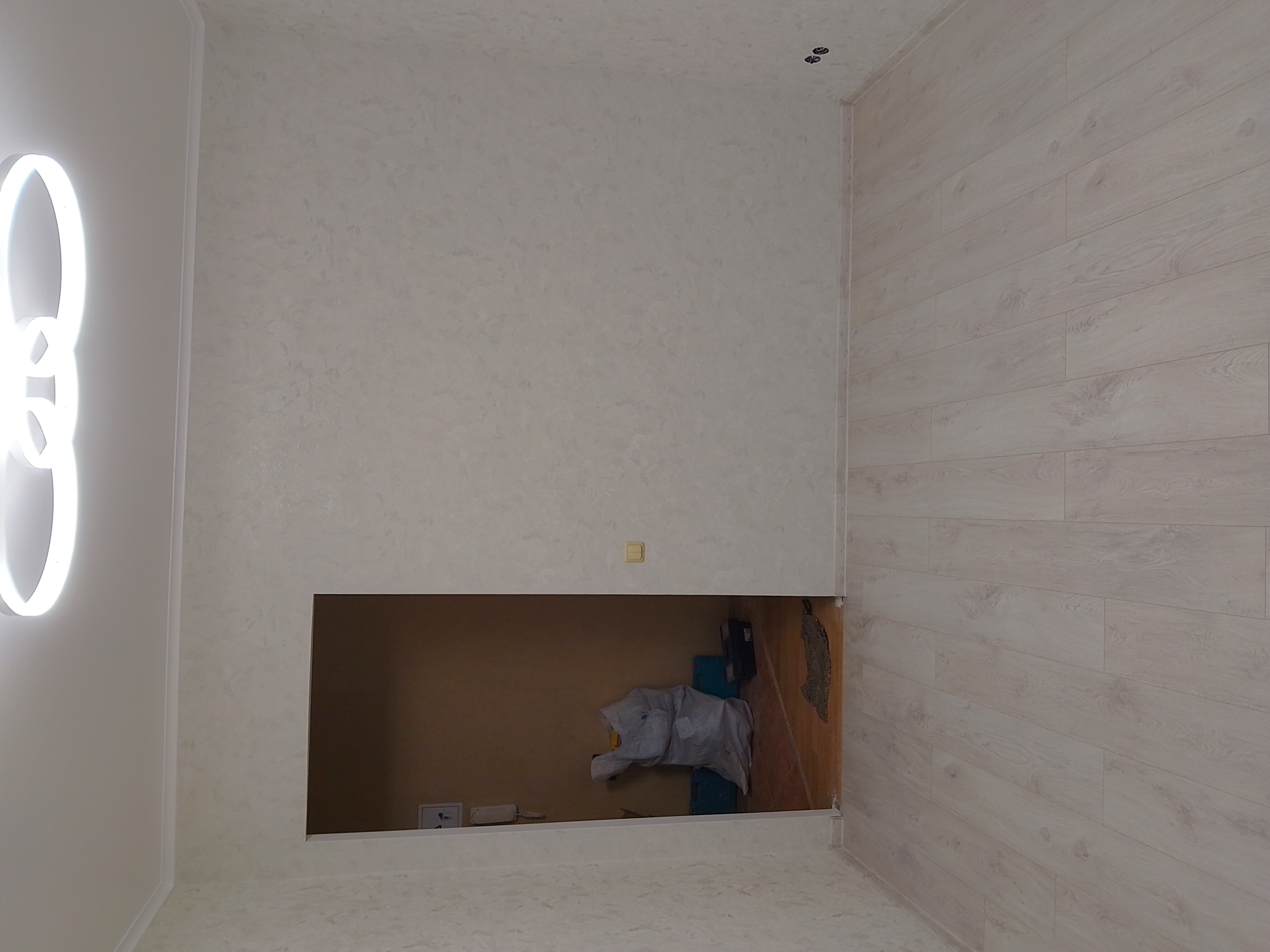 Фото поклейка шпалер 